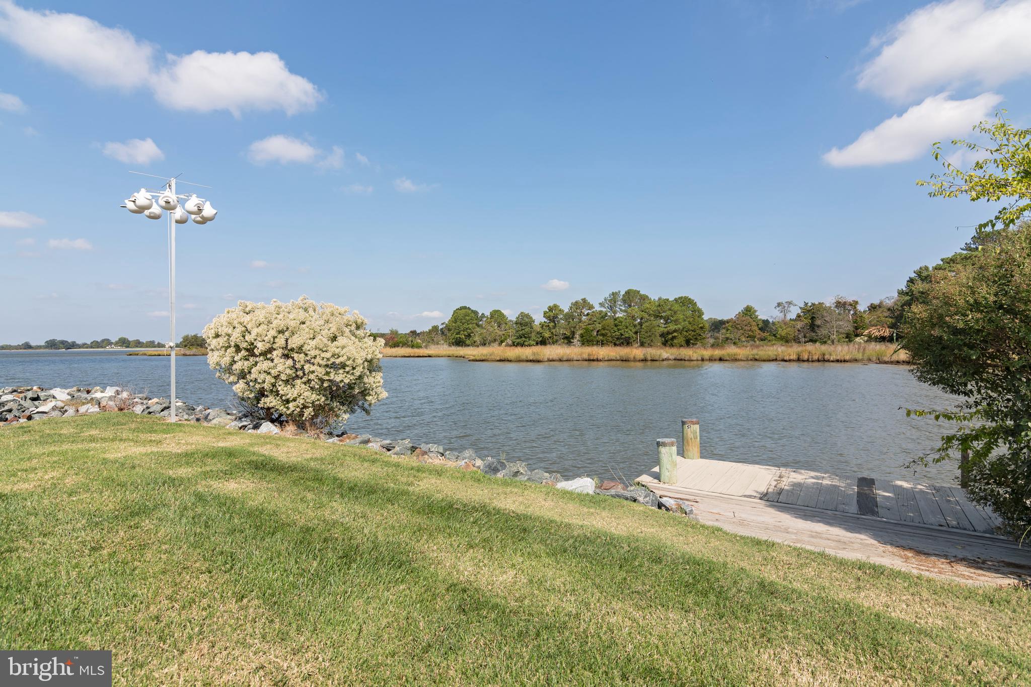 FERRY POINT - Residential