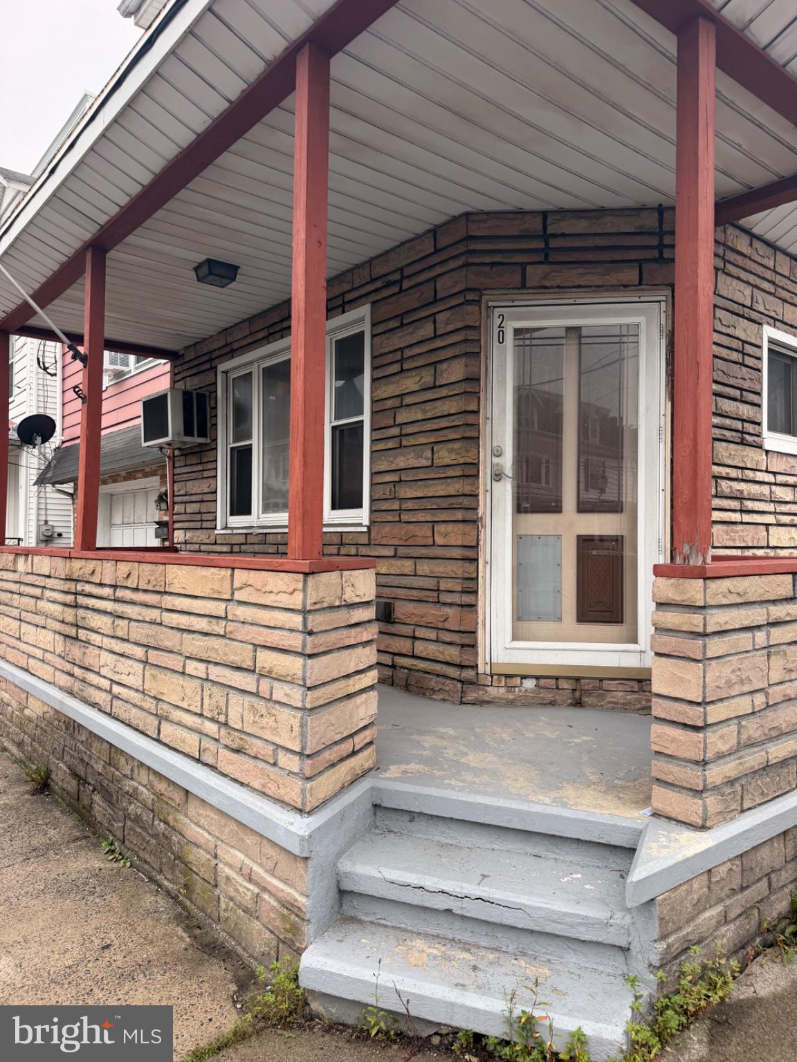 20 N FRONT STREET