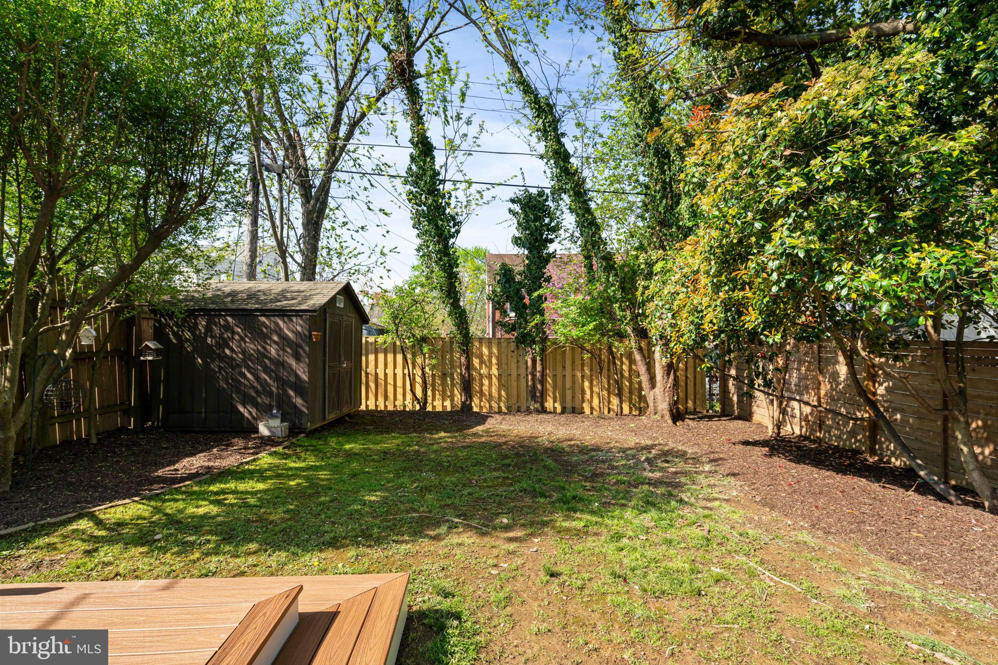 JEFFERSON MANOR - Residential