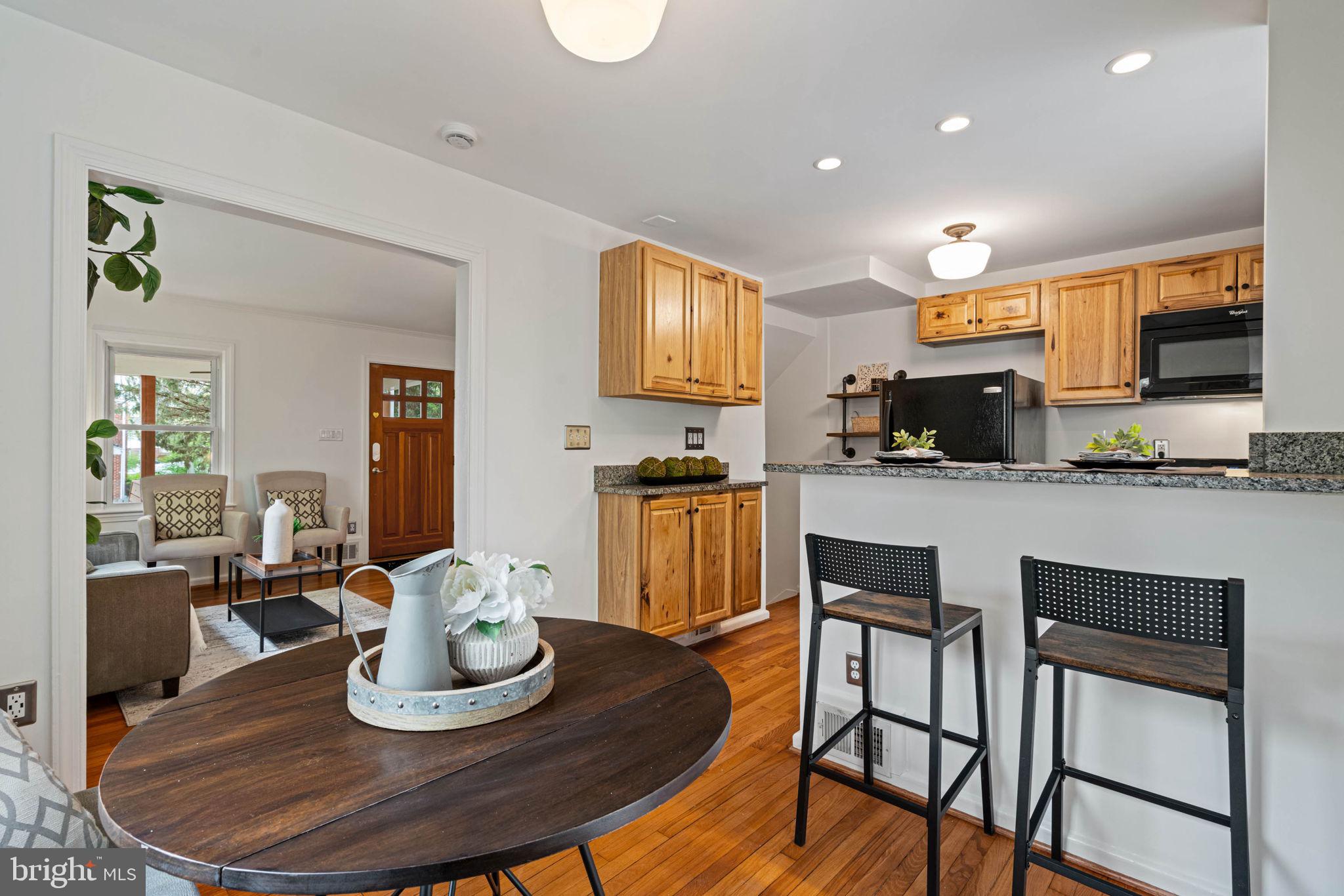 JEFFERSON MANOR - Residential