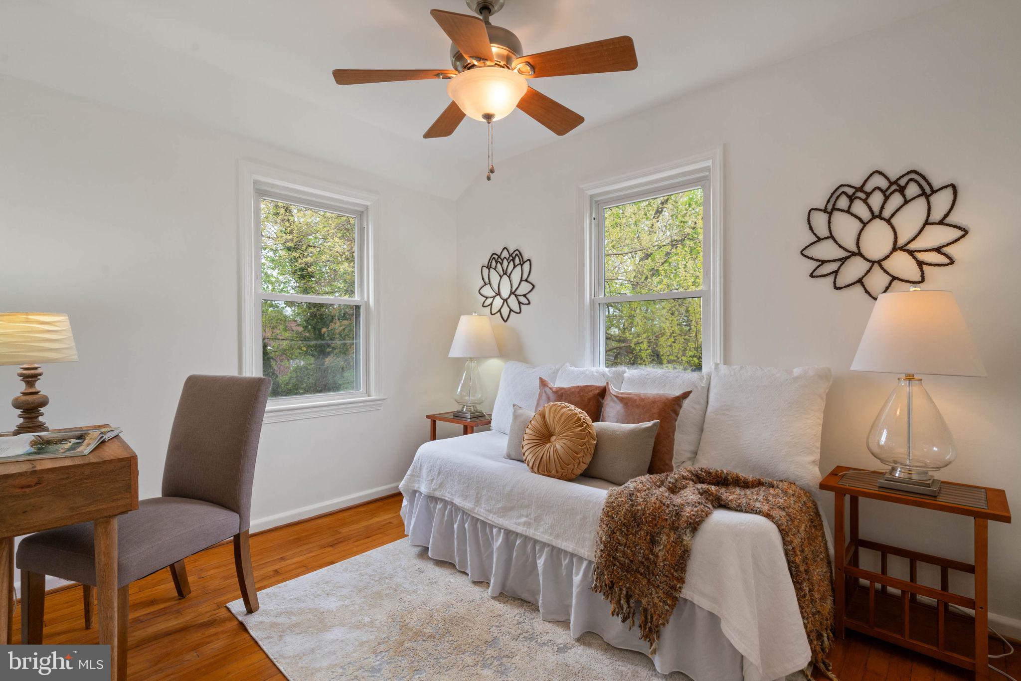 JEFFERSON MANOR - Residential