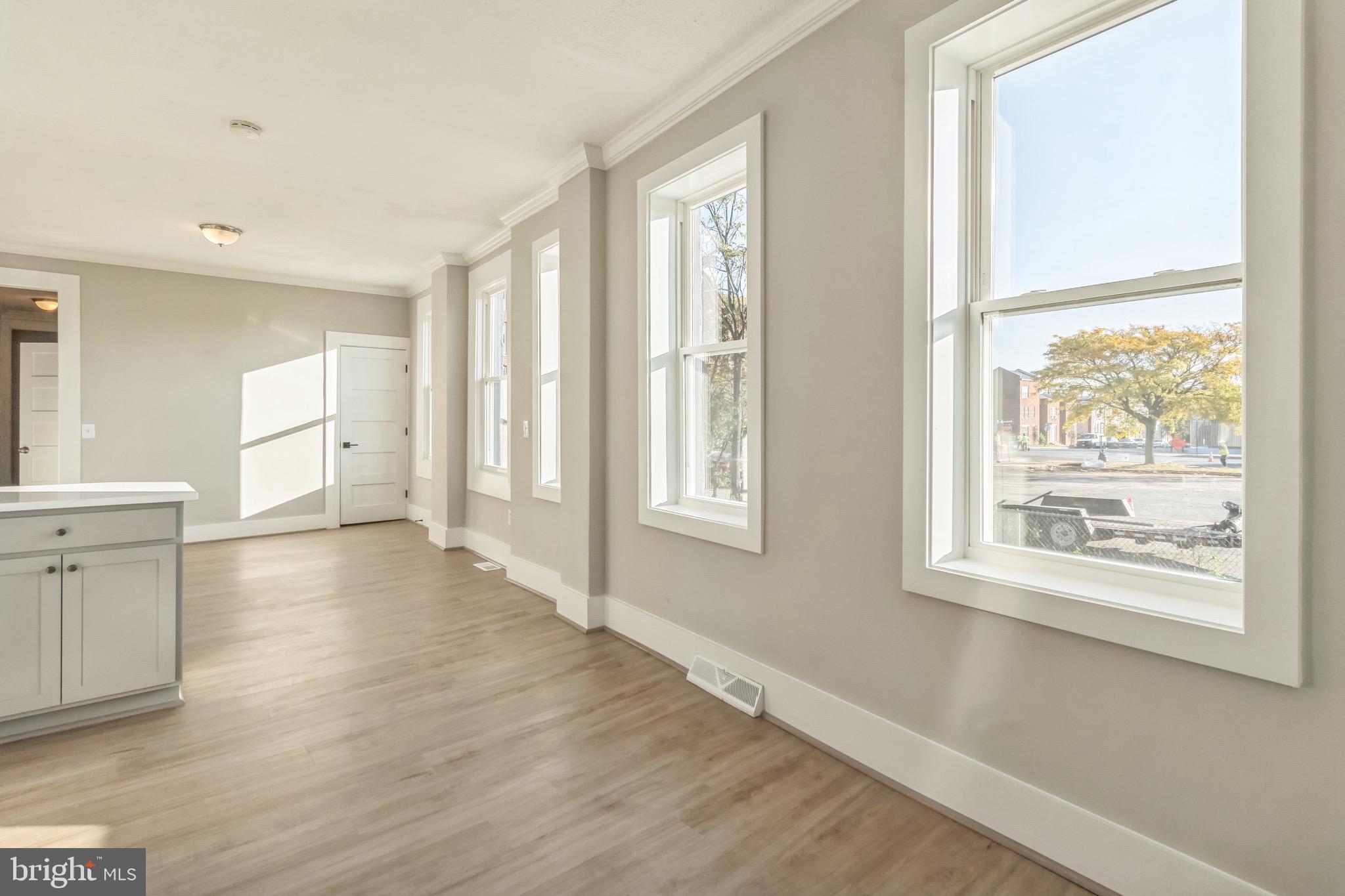 OLIVER - Residential Lease