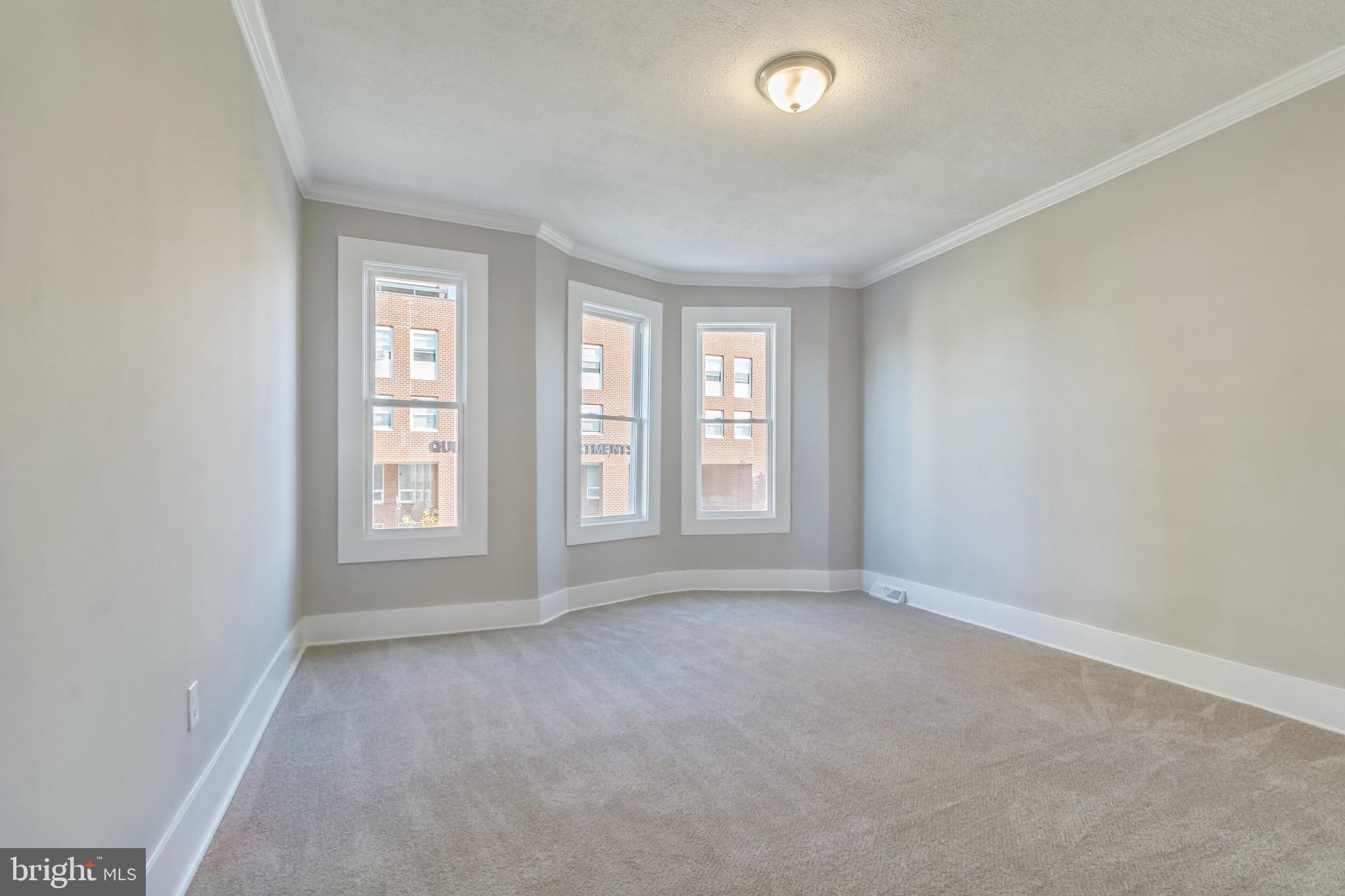 OLIVER - Residential Lease