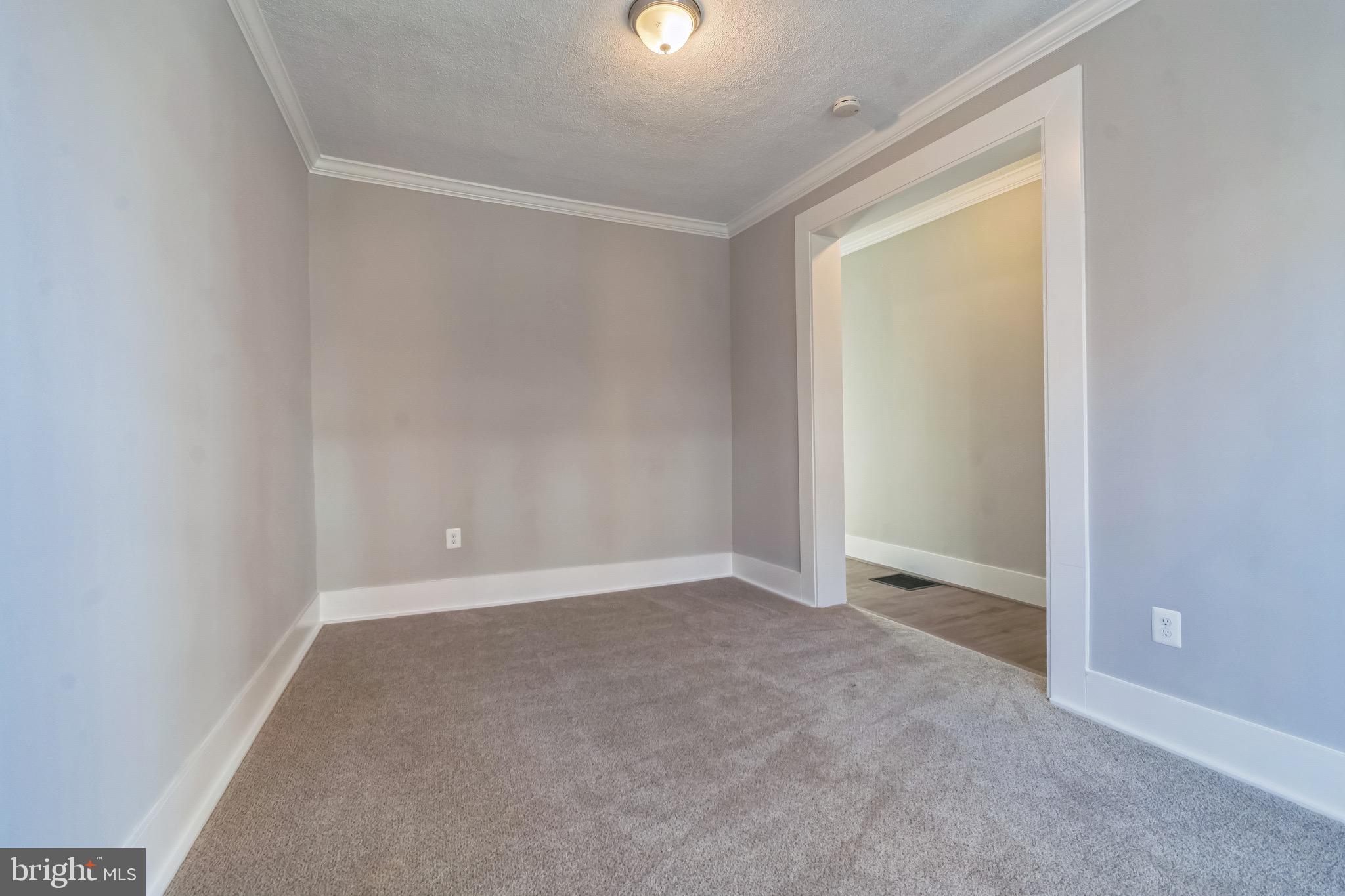 OLIVER - Residential Lease