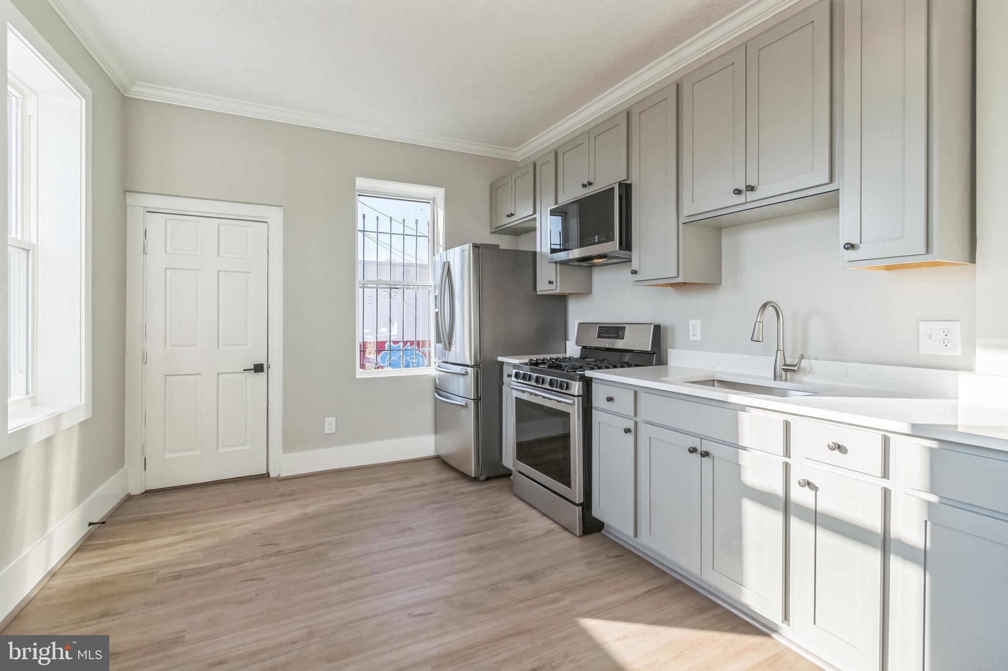 OLIVER - Residential Lease