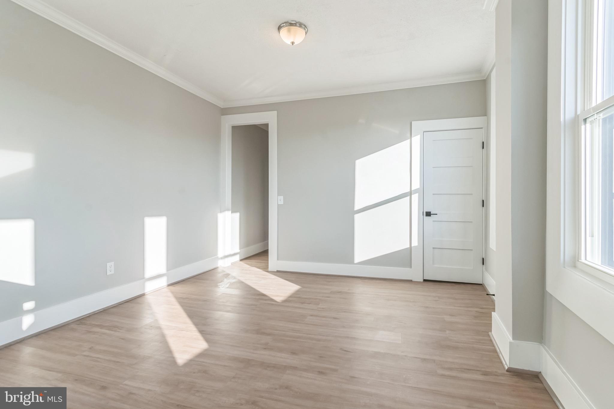 OLIVER - Residential Lease