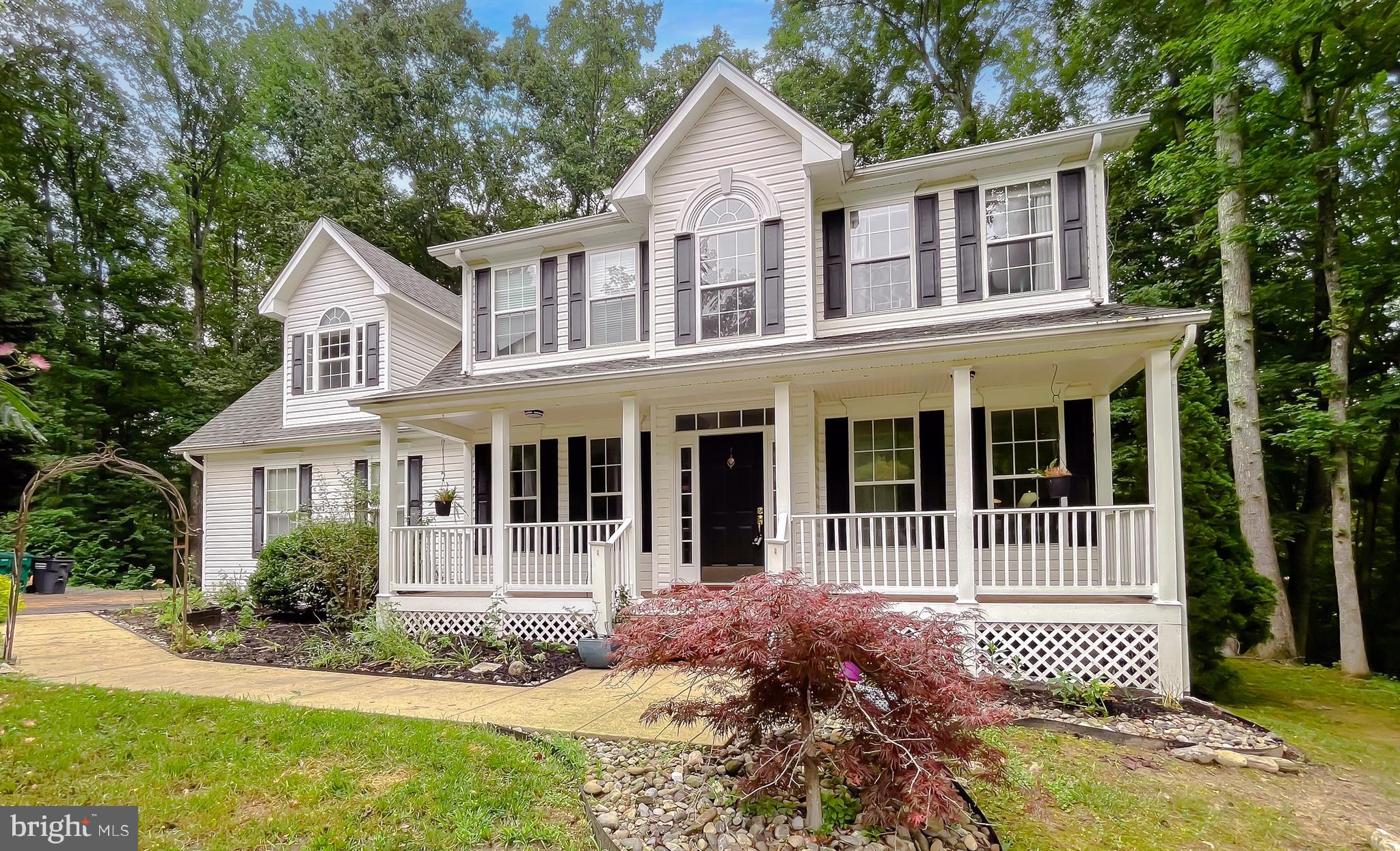This lovely Colonial sits on a cul de sac and offers four full bedrooms and three and one half bath. Upon entering, you'll find a two story foyer with hardwood floors. There's a spacious kitchen with granite counters, a center island, built in microwave and doors leading to the deck. There's a family room, dining room and den. Upstairs you'll find three spacious bedrooms. The oversized owner's suite offers a walk in closet and full bath with a jetted tub, separate shower and double sinks. There are two additional bedrooms with full bath. Downstairs you'll find another bedroom with full bath and spacious recreation room. Located in beautiful Calvert County, you'll find many parks, beaches, boating, fishing and crabbing nearby. There's a state of the art library, hospital, shops and restaurants. Located 37 miles from Joint Base Andrews, 44 miles to the Navy Yard, 46 miles to PAX River Naval Base, 38 miles to Annapolis. Easy commute to I-495, Route 50, Route 2 and more. This home is located in the Huntingtown High School District and sits on a .97 acre lot where privacy abounds.