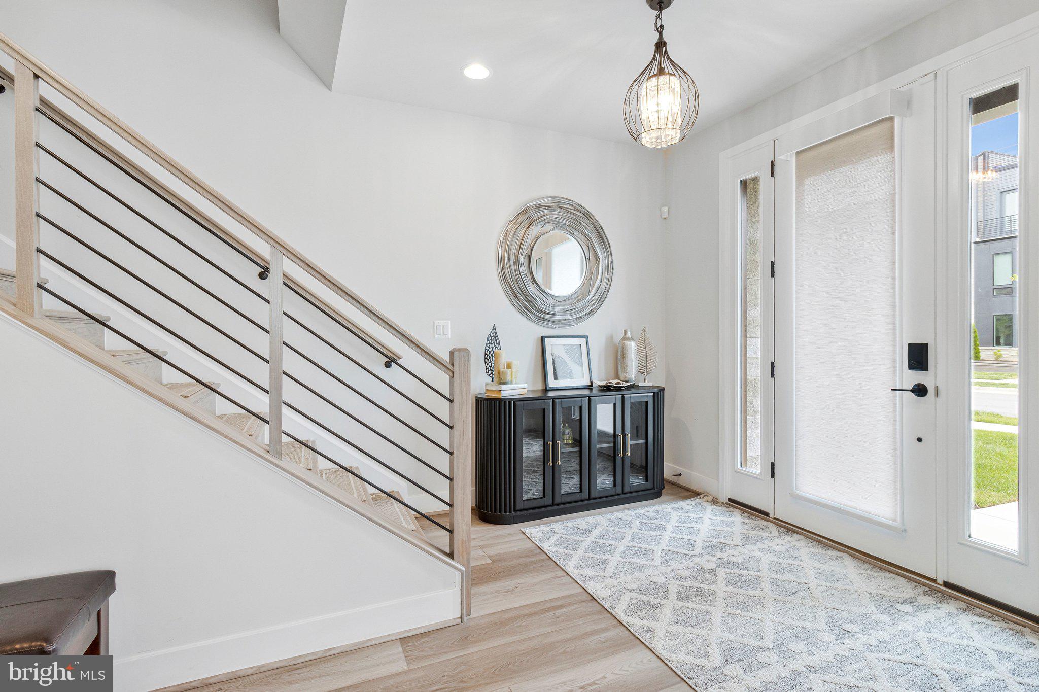 AMALYN - Residential