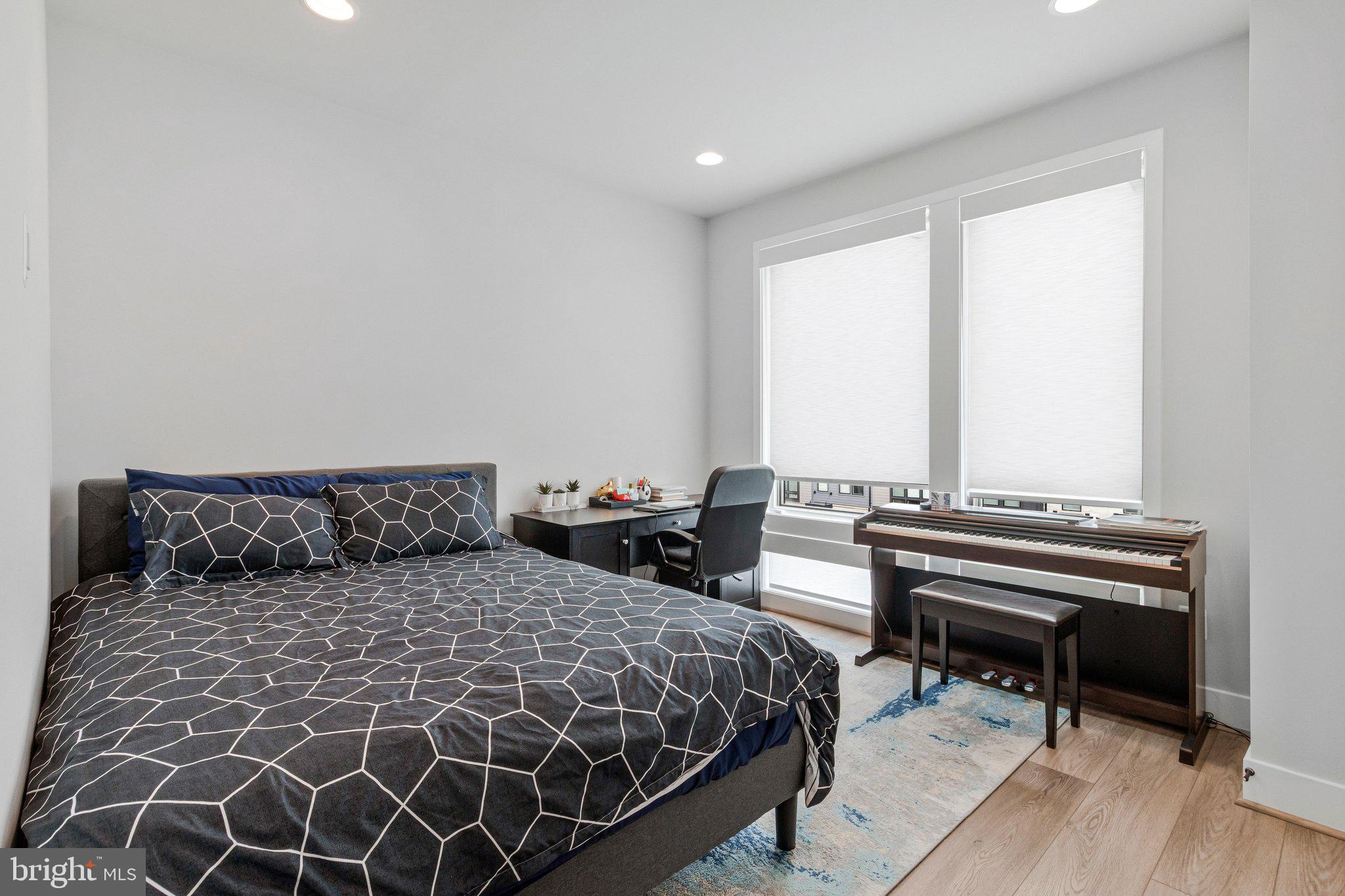 AMALYN - Residential
