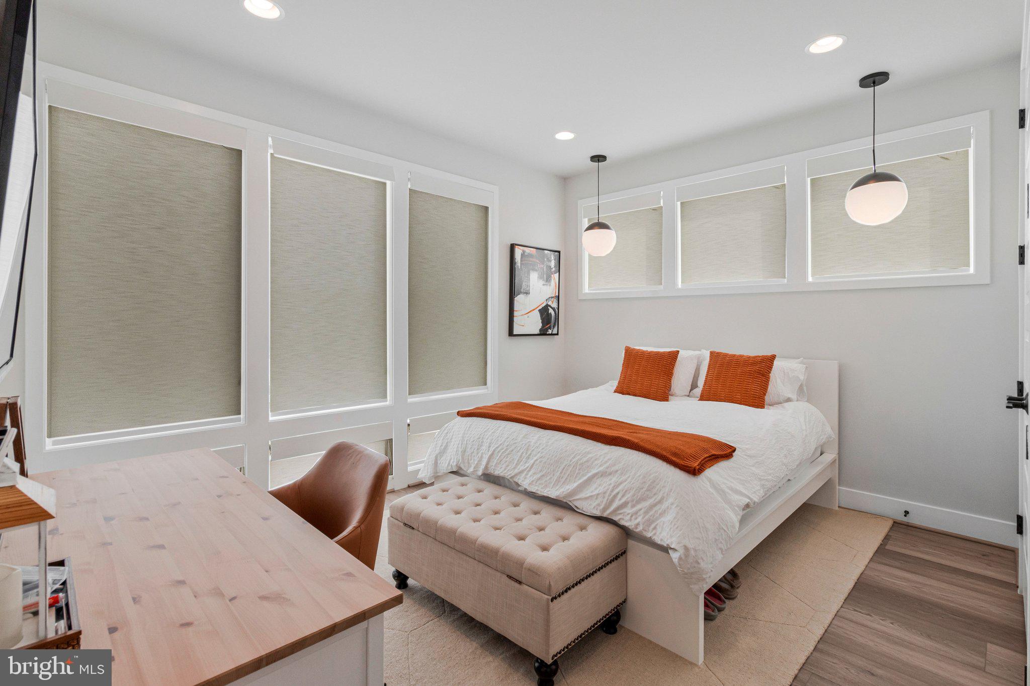AMALYN - Residential