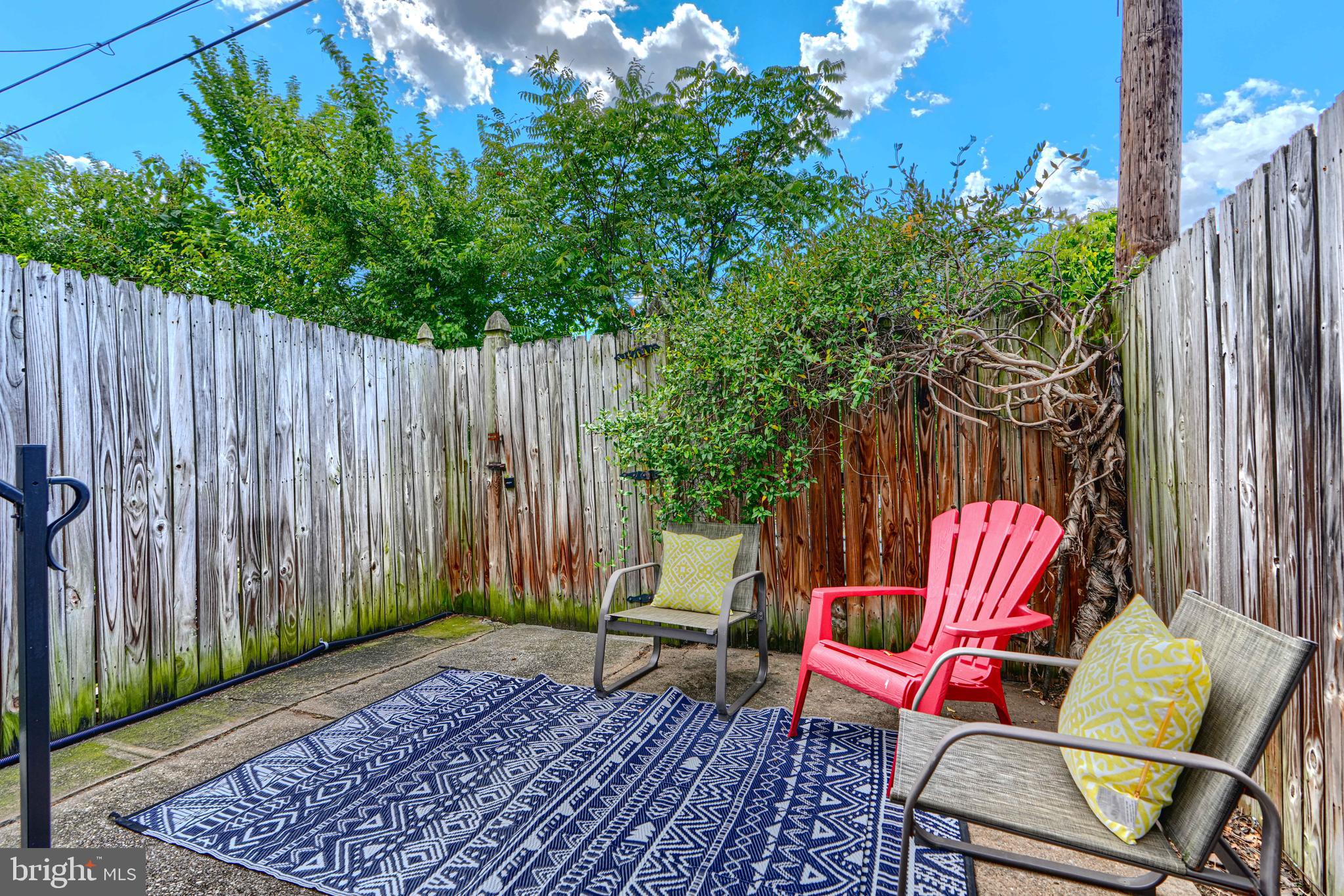 HAMPDEN HISTORIC DISTRICT - Residential