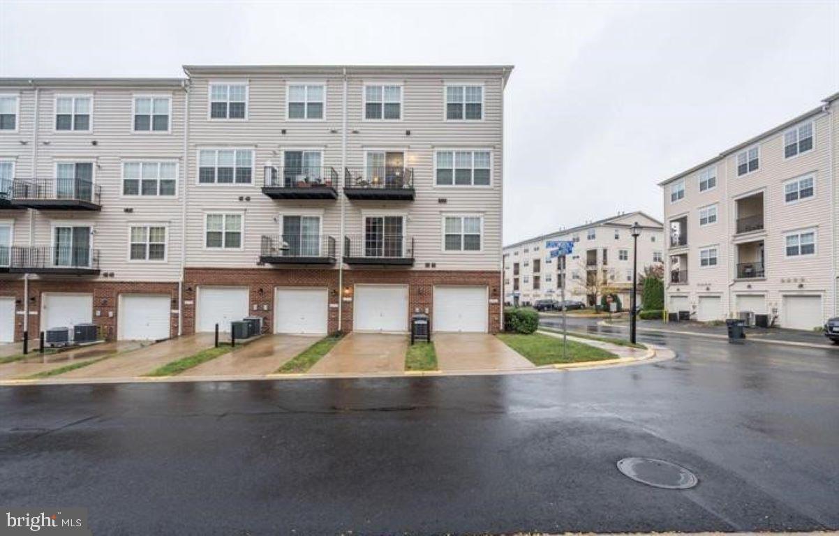 BRAMBLETON - Residential