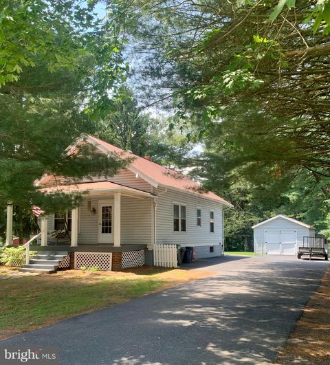 402 DAVIS STREET HARRISBURG PA 17109