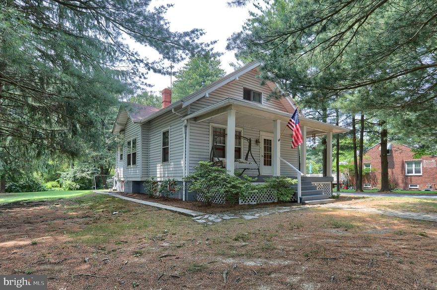 Cute as a pin 3 bed/1.5 bath cape cod with front and back porches.   Home features hardwood floors, 2 bedrooms and full bath on first floor, 1 bedroom, office space and 1/2 bath on second floor, full basement for storage, efficient gas heat and water heater, 1 car detached garage, shed, large level backyard, plenty of parking for trailer, RV or boat.