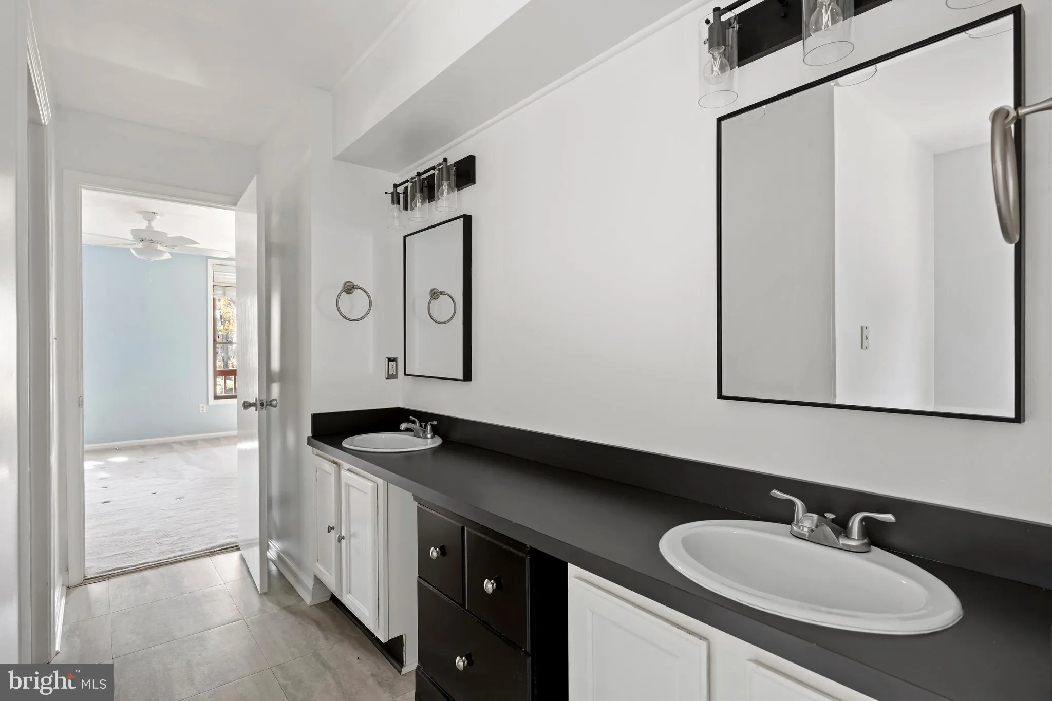 Lewes, Delaware 19958, United States, 3 Bedrooms Bedrooms, ,3 BathroomsBathrooms,Residential,Active,255487