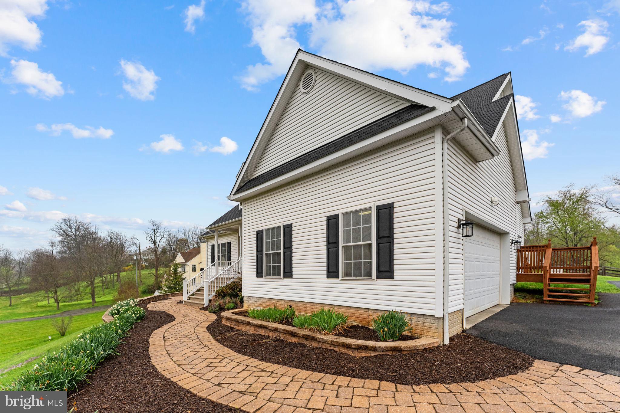 11518 JOHN MARSHALL HIGHWAY