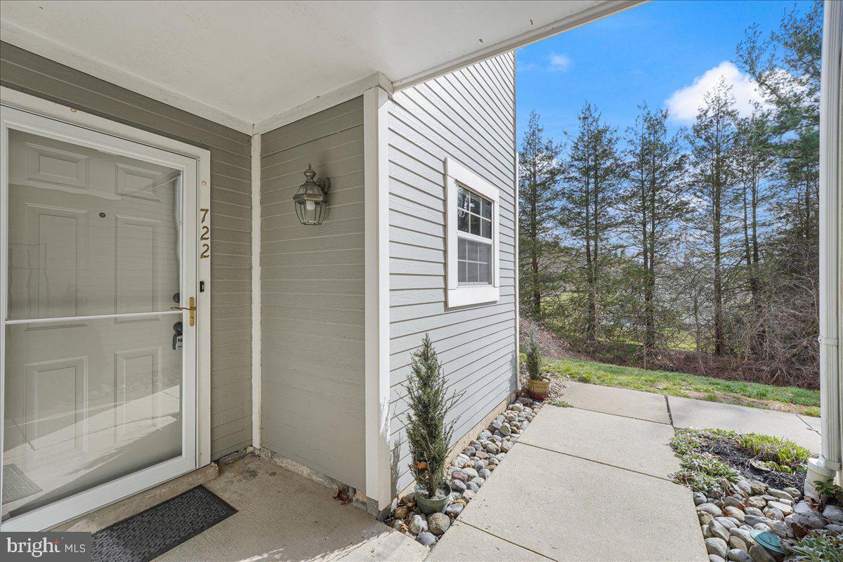 722 BRADFORD TERRACE