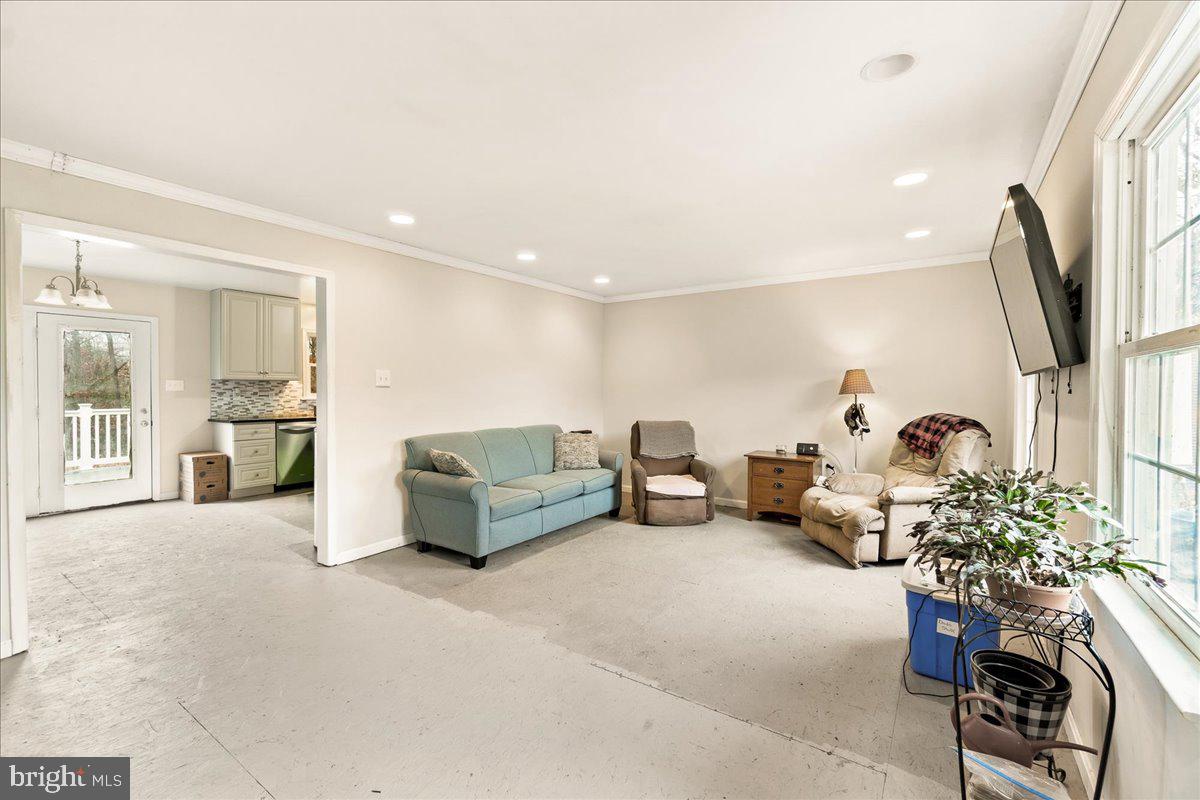 HILL-N-DALE ACRES - Residential