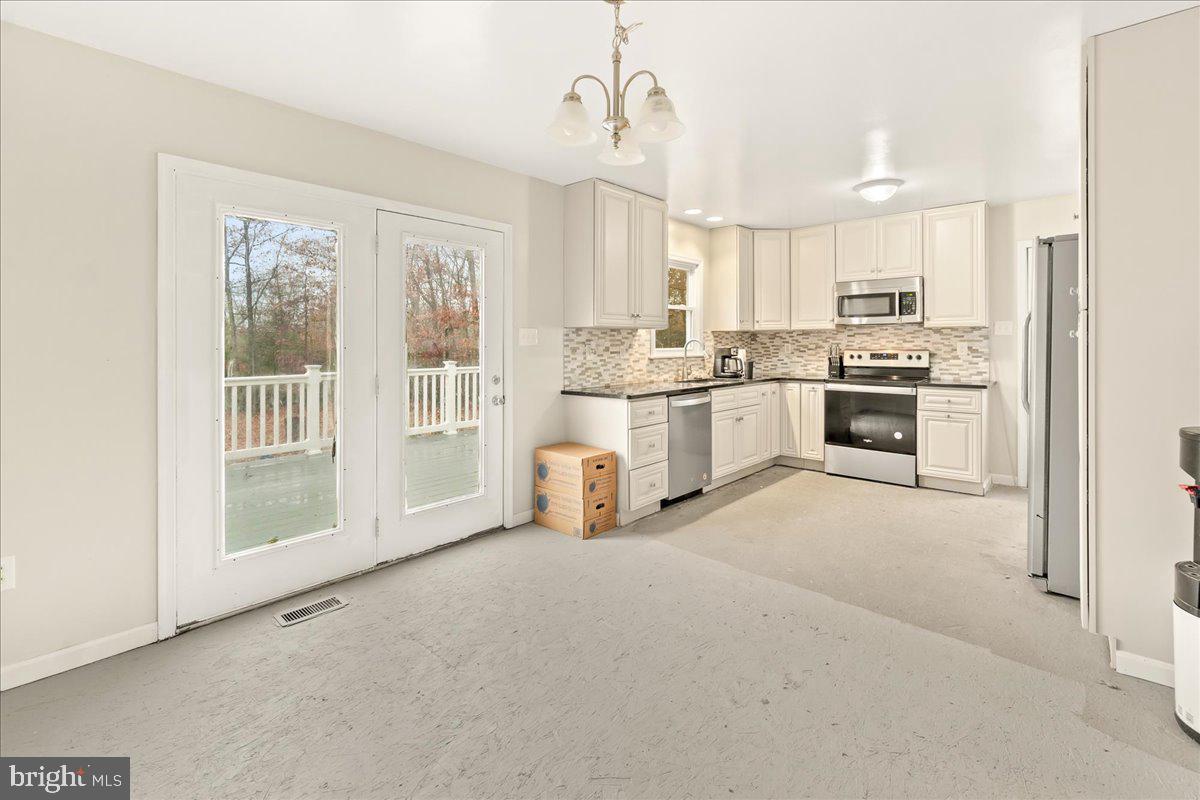 HILL-N-DALE ACRES - Residential