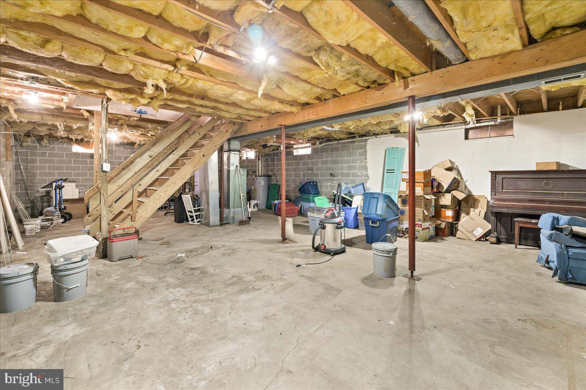 HILL-N-DALE ACRES - Residential