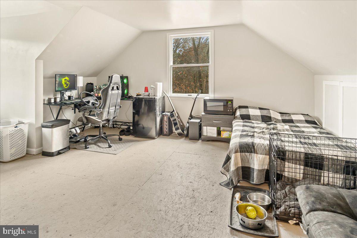 HILL-N-DALE ACRES - Residential