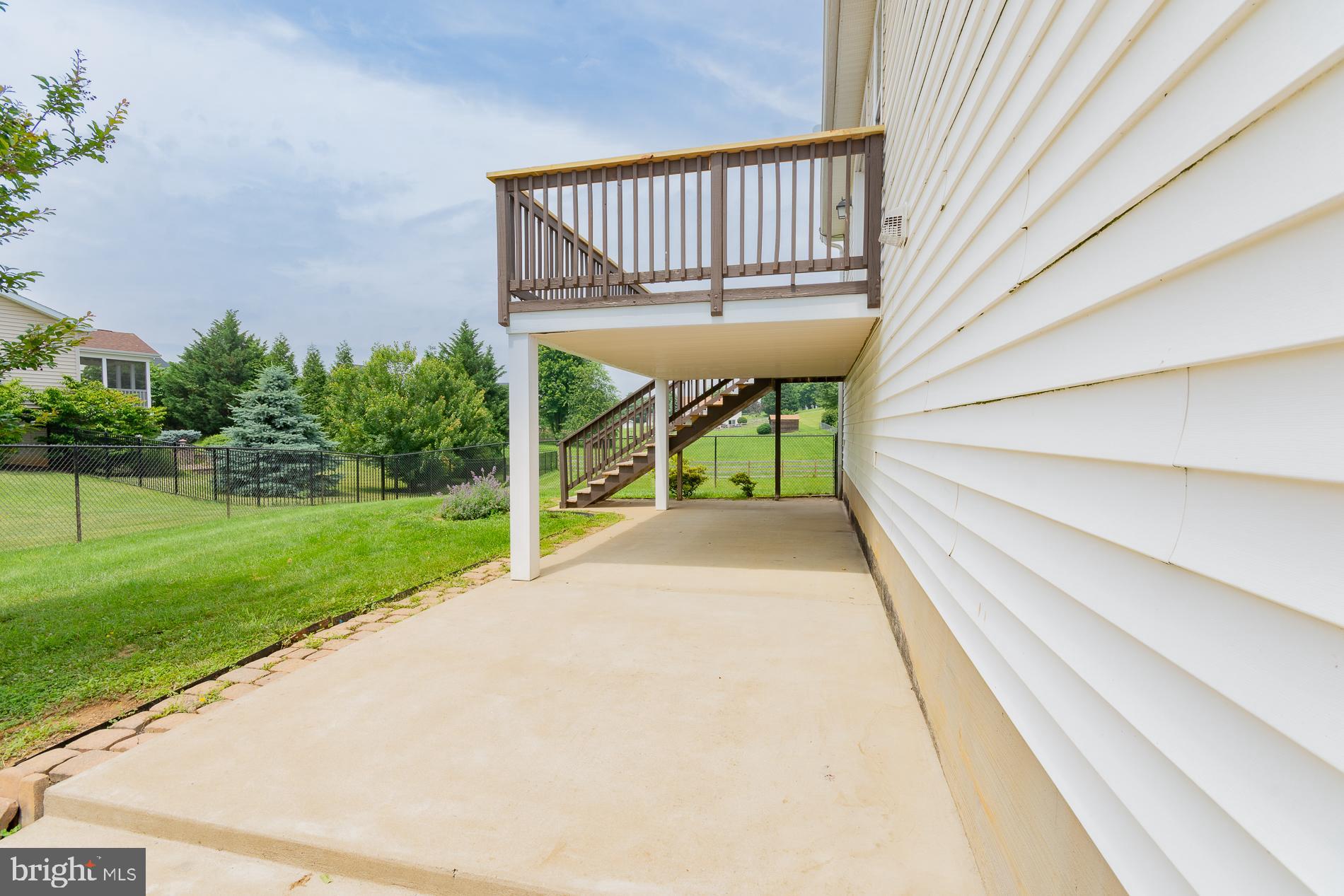 BUTLERS BRIDGE - Residential