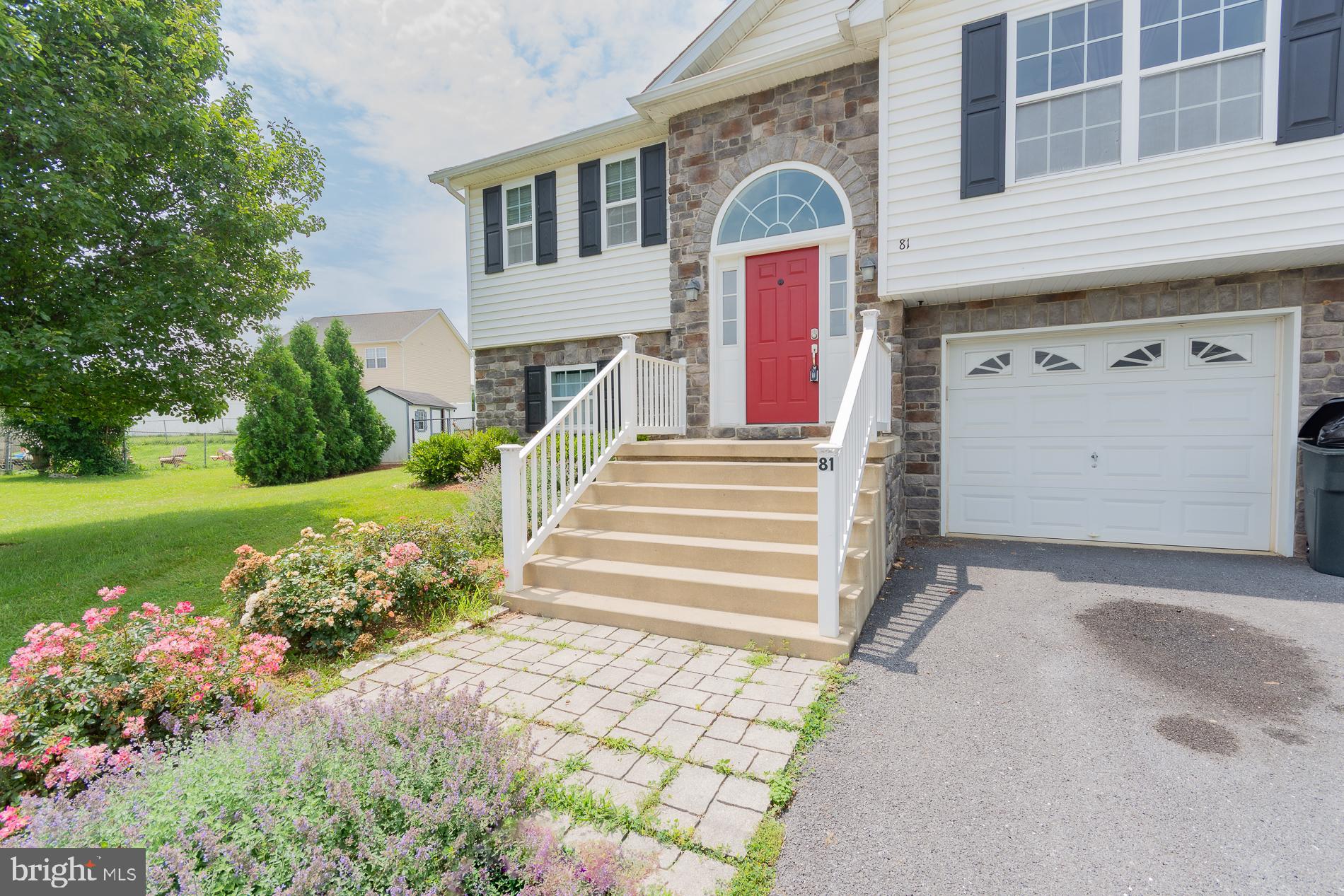 BUTLERS BRIDGE - Residential