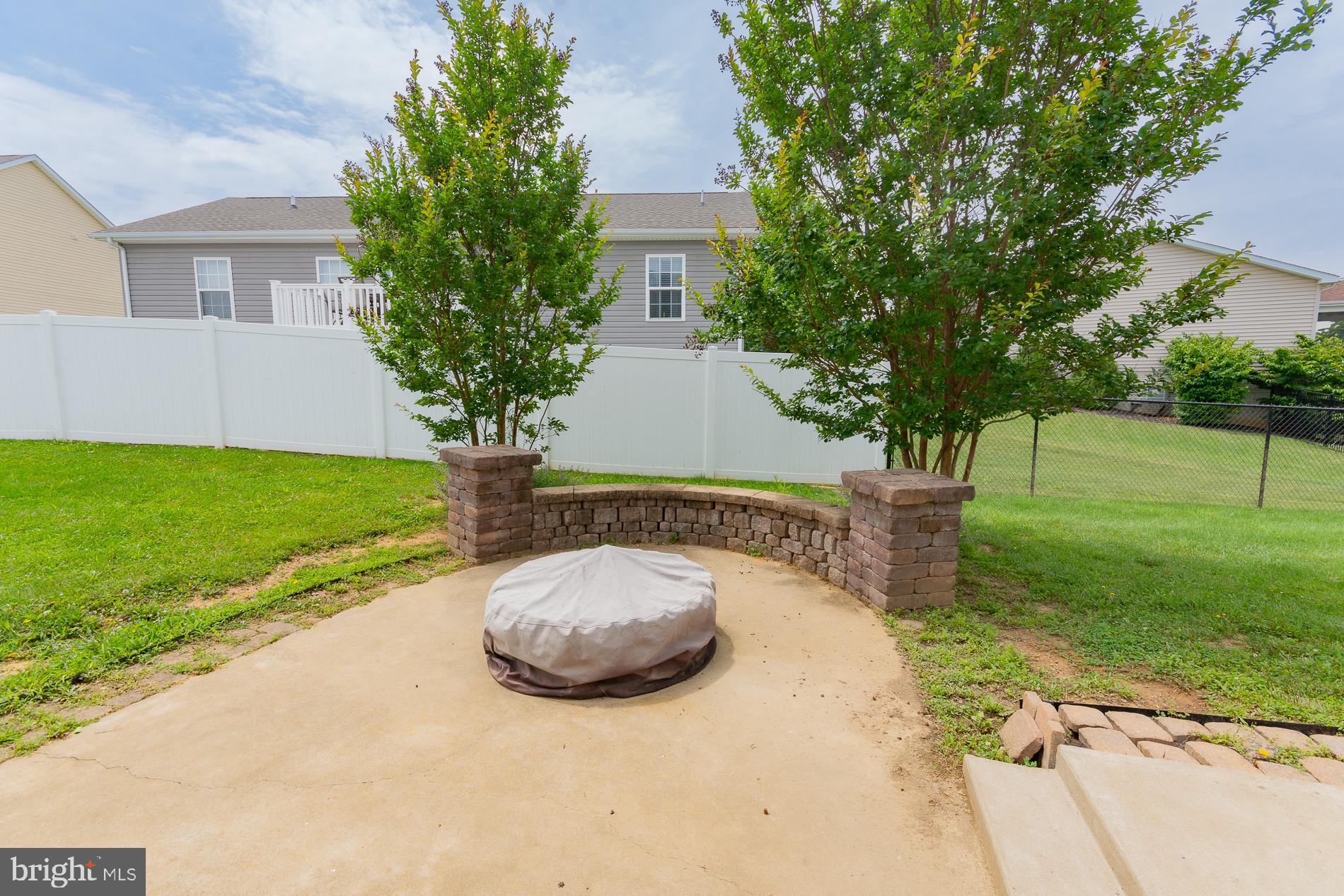 BUTLERS BRIDGE - Residential