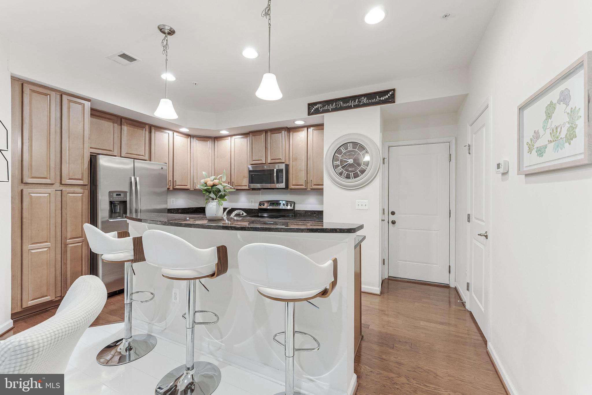 HEATHCOTE COMMONS CONDOMINIUMS - Residential