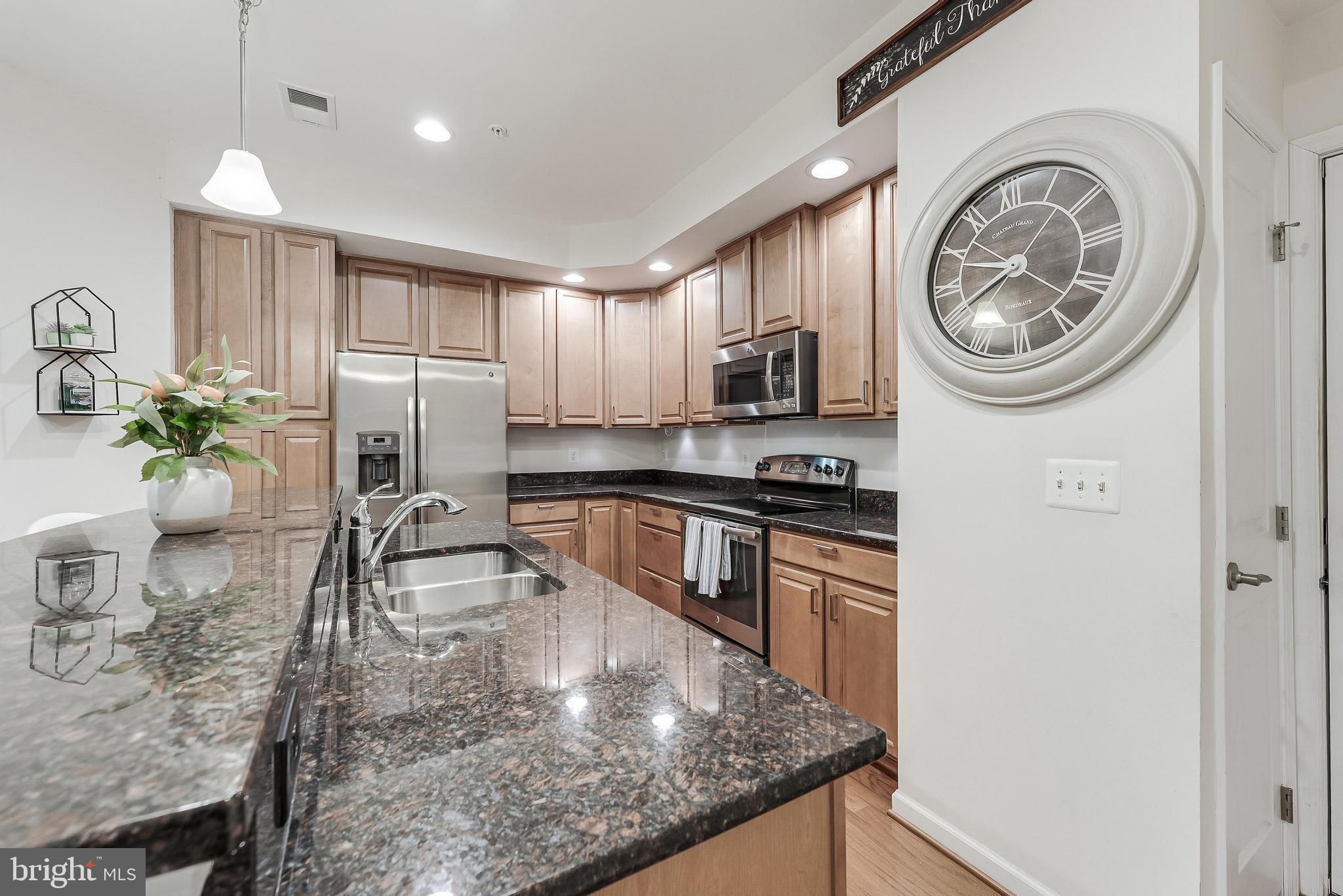 HEATHCOTE COMMONS CONDOMINIUMS - Residential