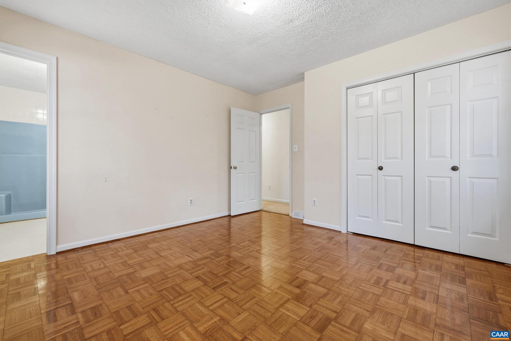 MECHUNK ACRES - Residential