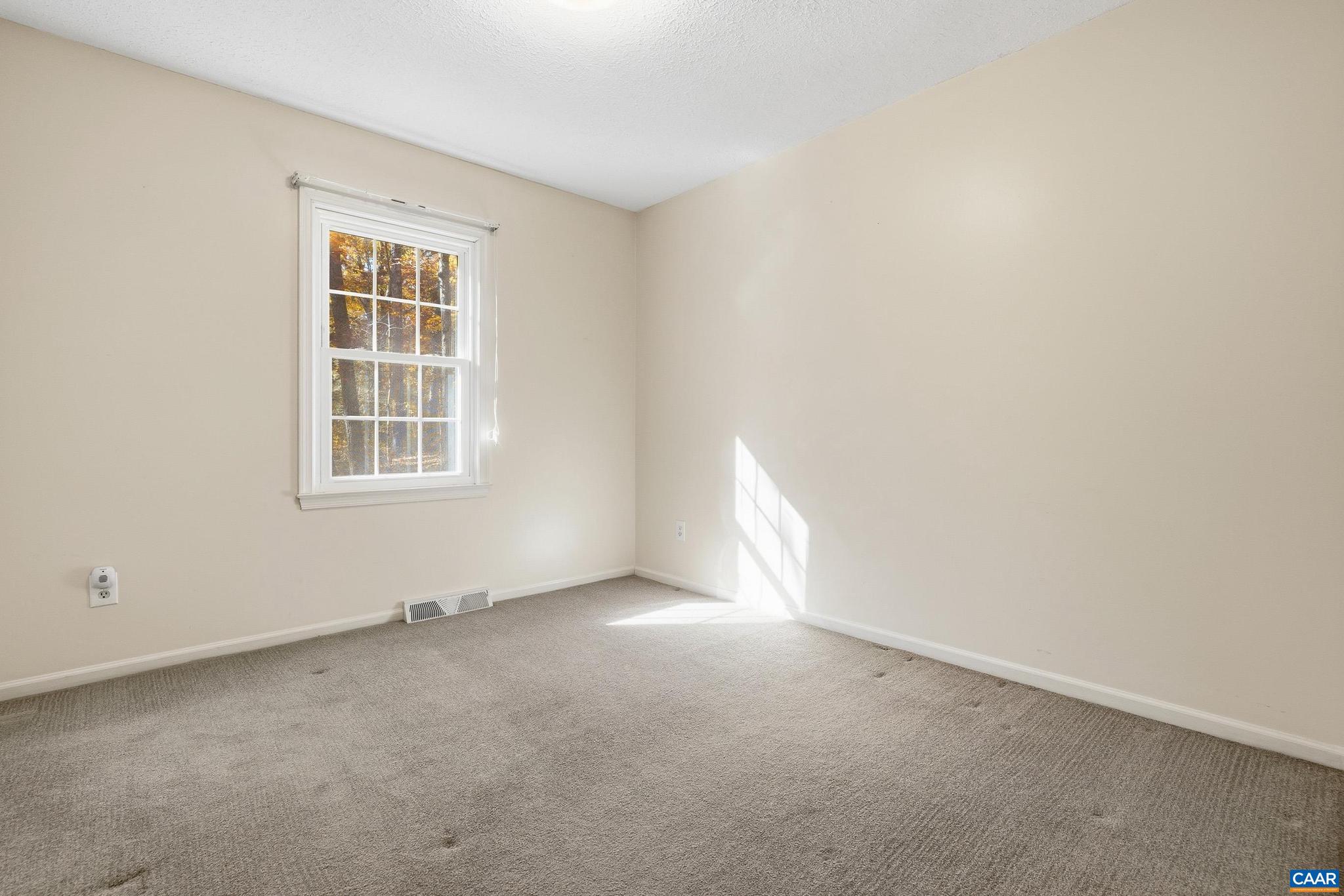 MECHUNK ACRES - Residential