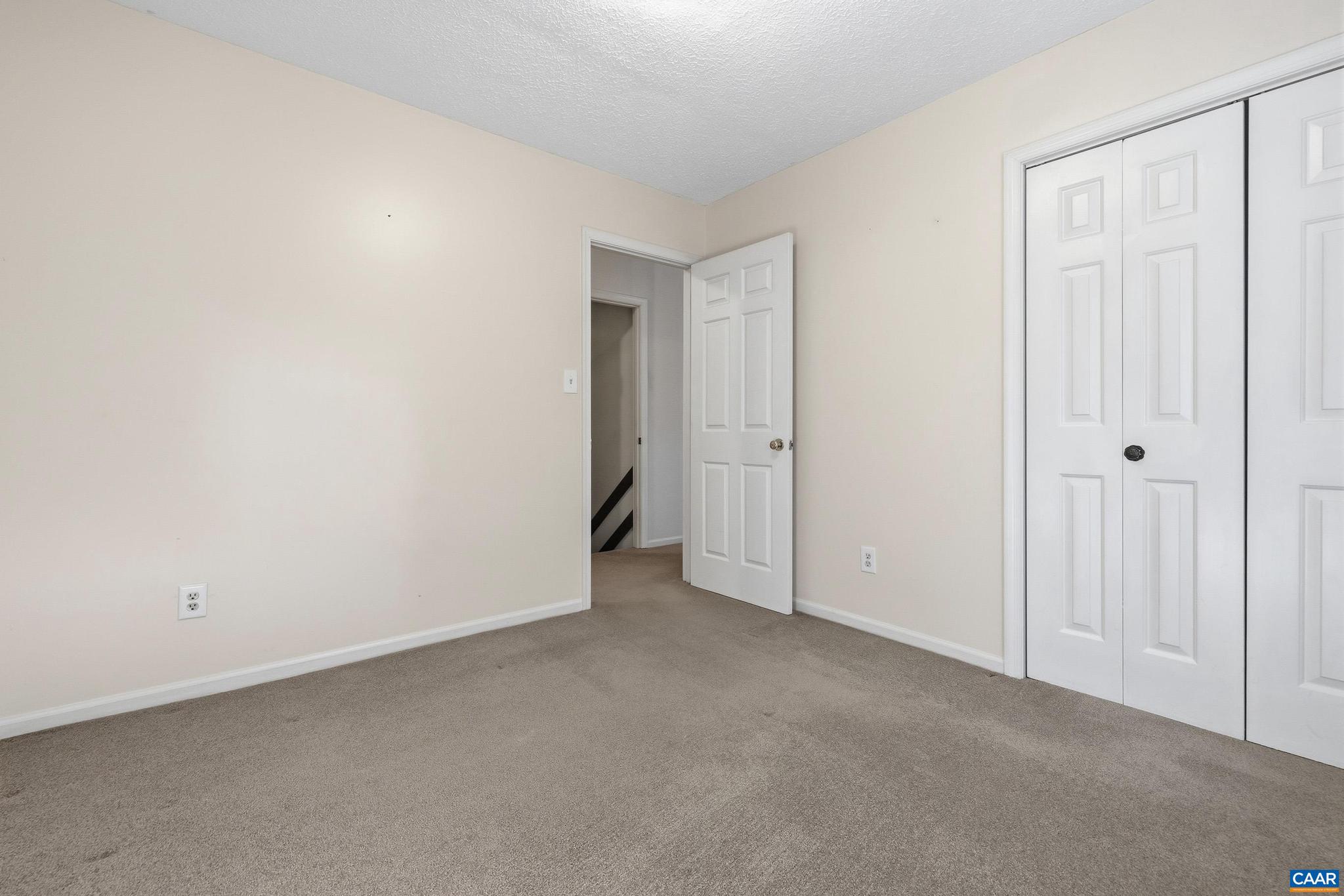 MECHUNK ACRES - Residential