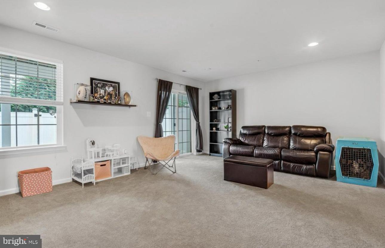 TANYARD SPRINGS - Residential Lease