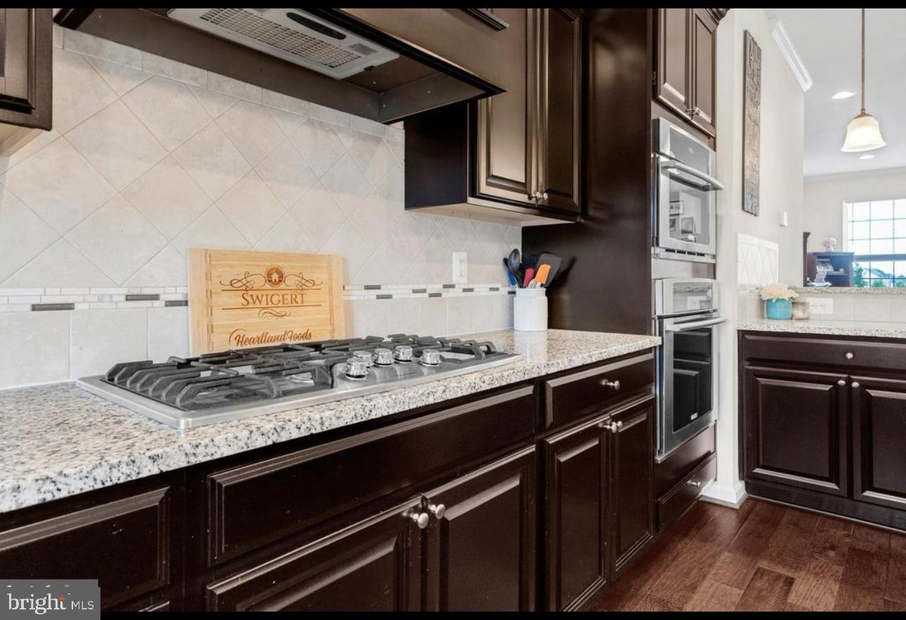 TANYARD SPRINGS - Residential Lease