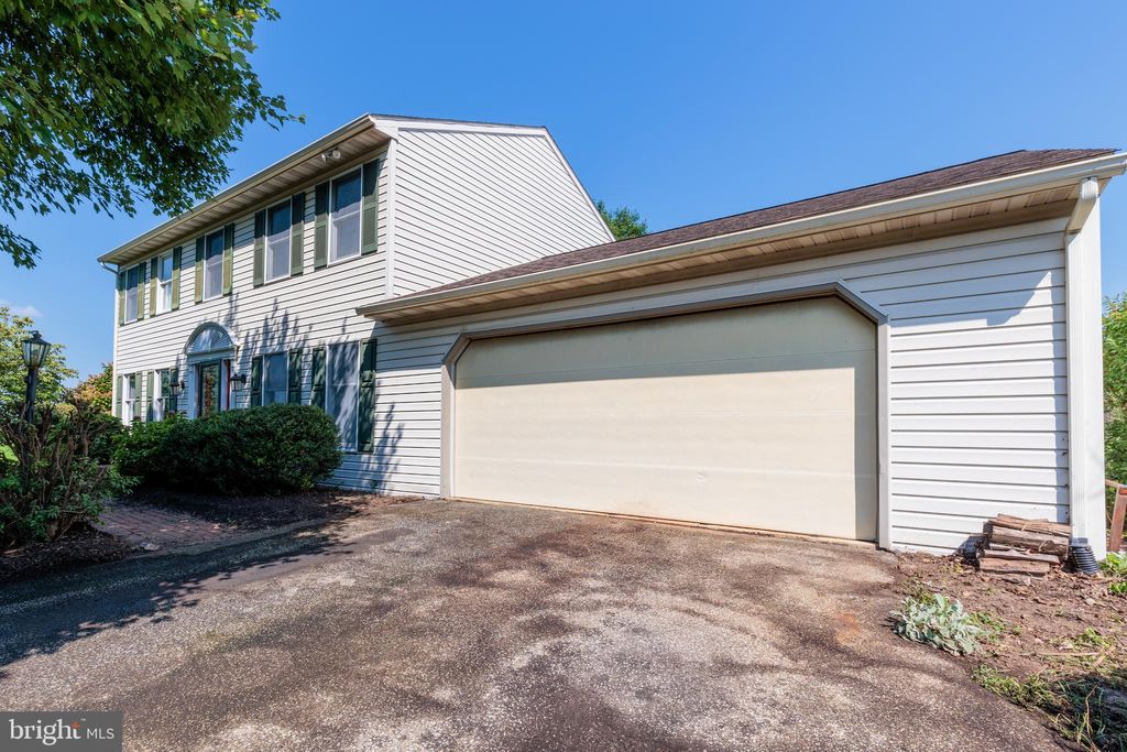 Photo of 353 Sawmill Road, Strasburg, PA 17579 (MLS # PALA2055262)