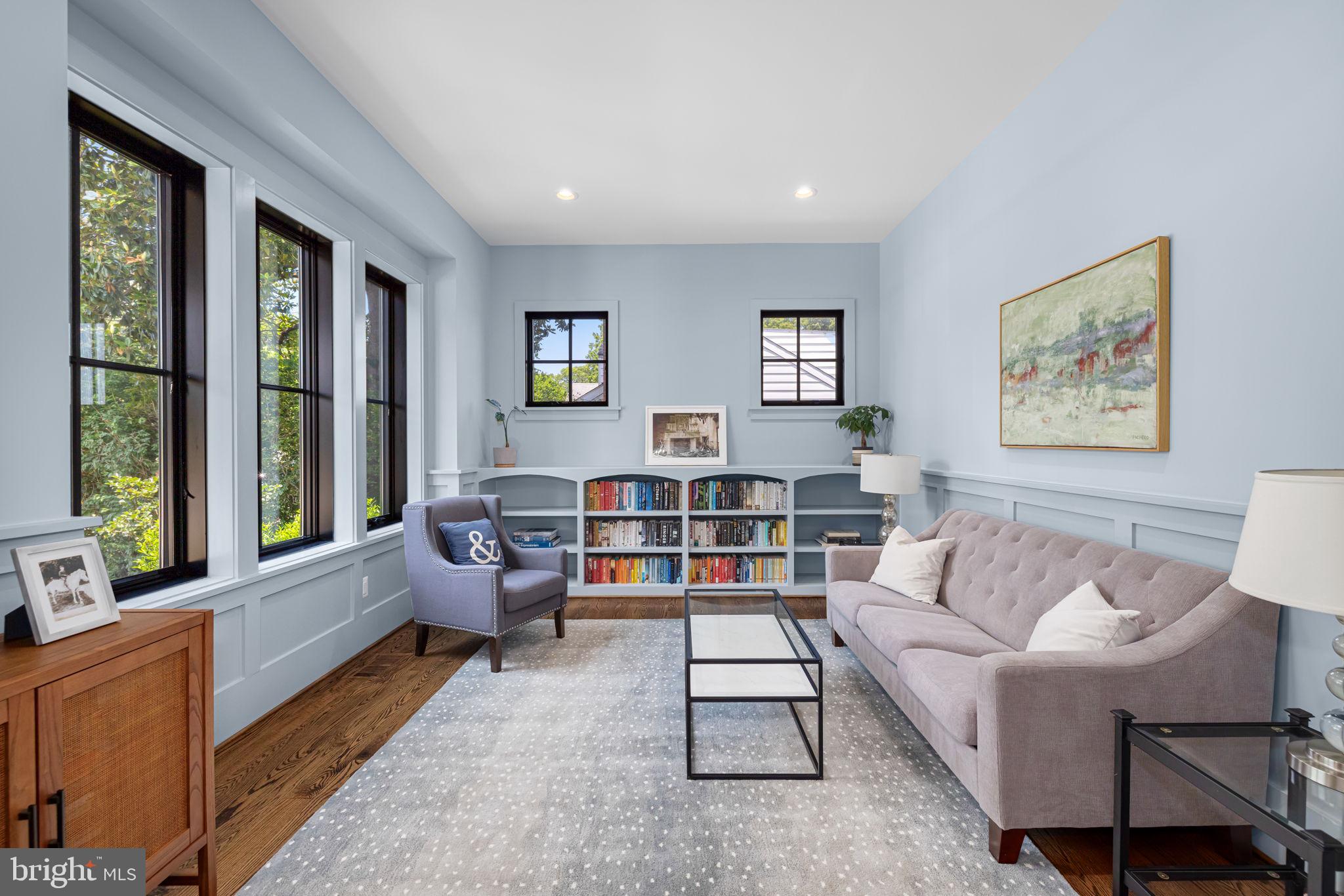 ROCK SPRING - Residential