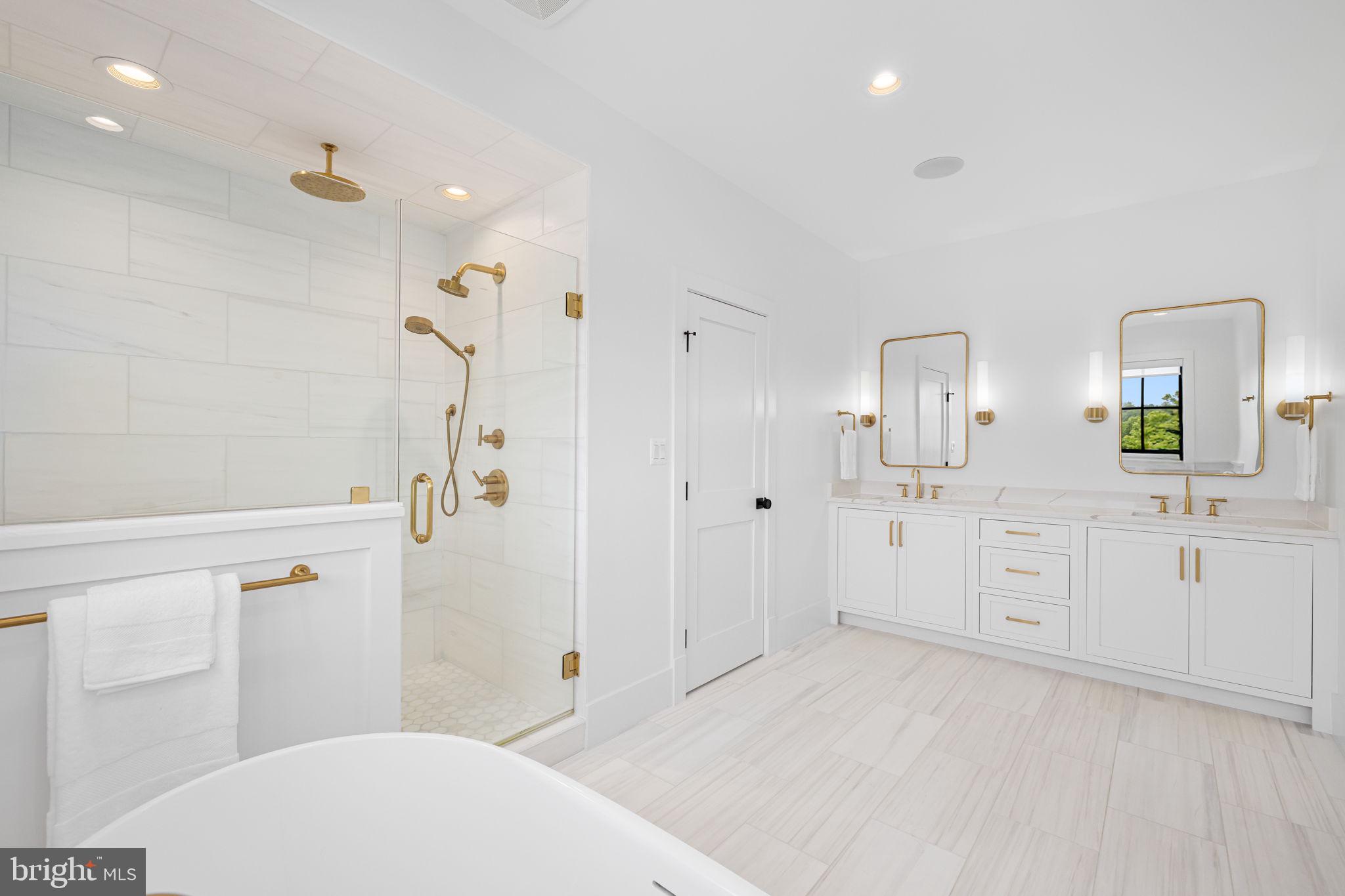 ROCK SPRING - Residential