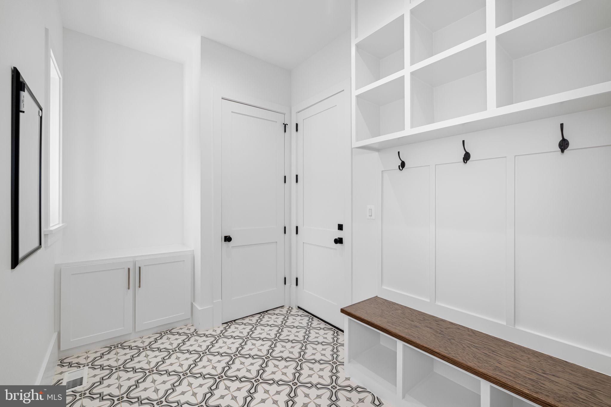 ROCK SPRING - Residential