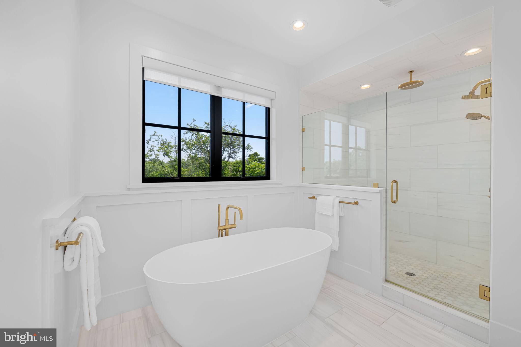 ROCK SPRING - Residential