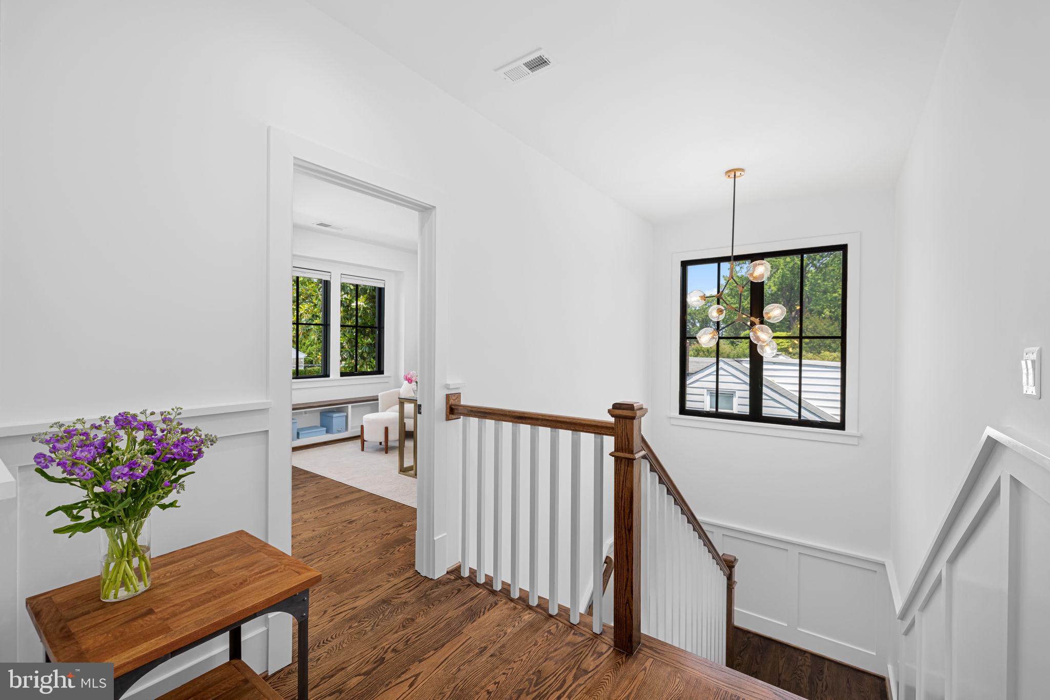 ROCK SPRING - Residential