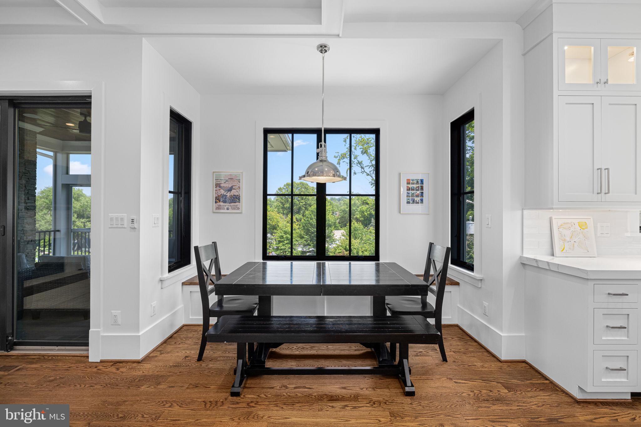 ROCK SPRING - Residential