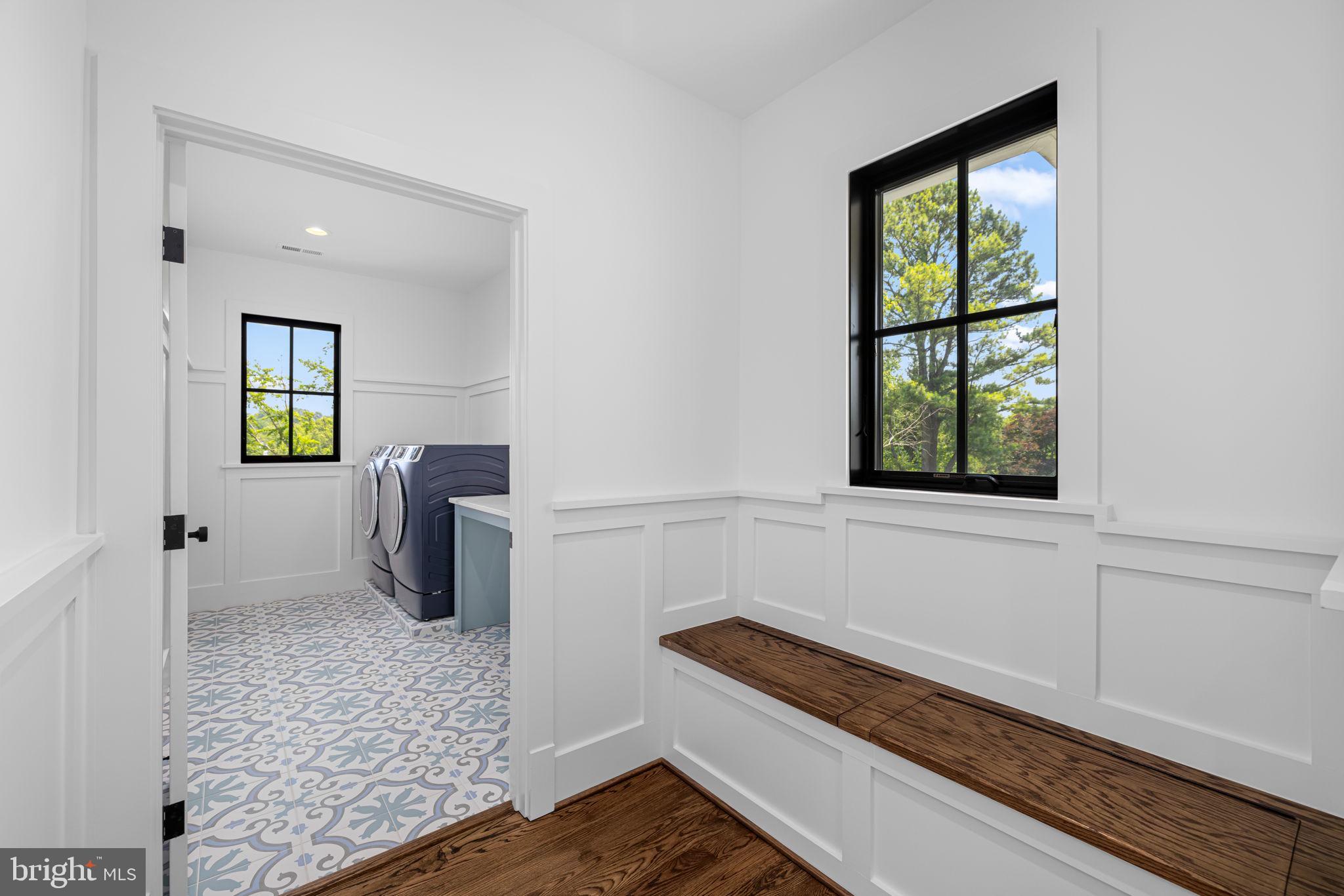 ROCK SPRING - Residential