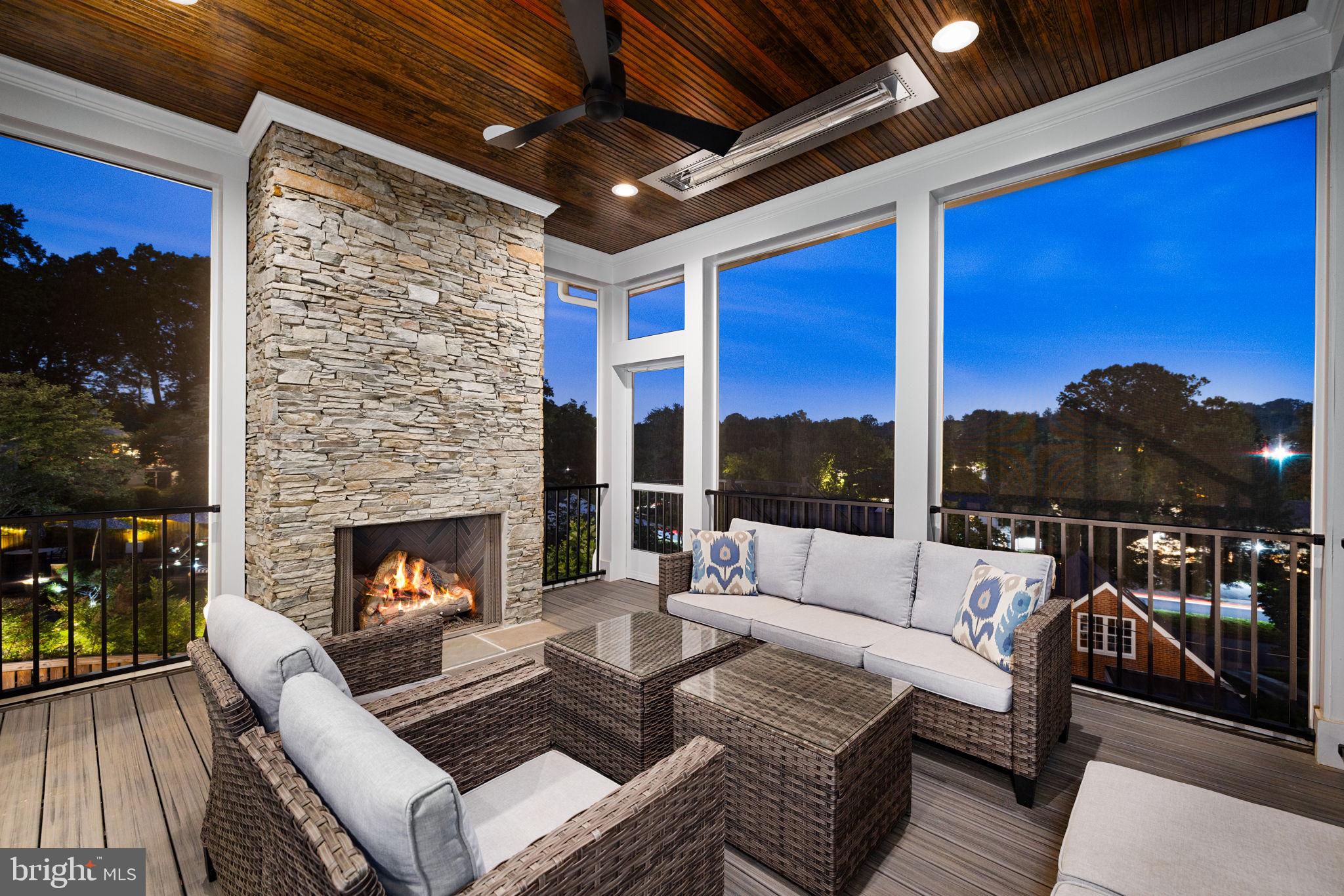 ROCK SPRING - Residential