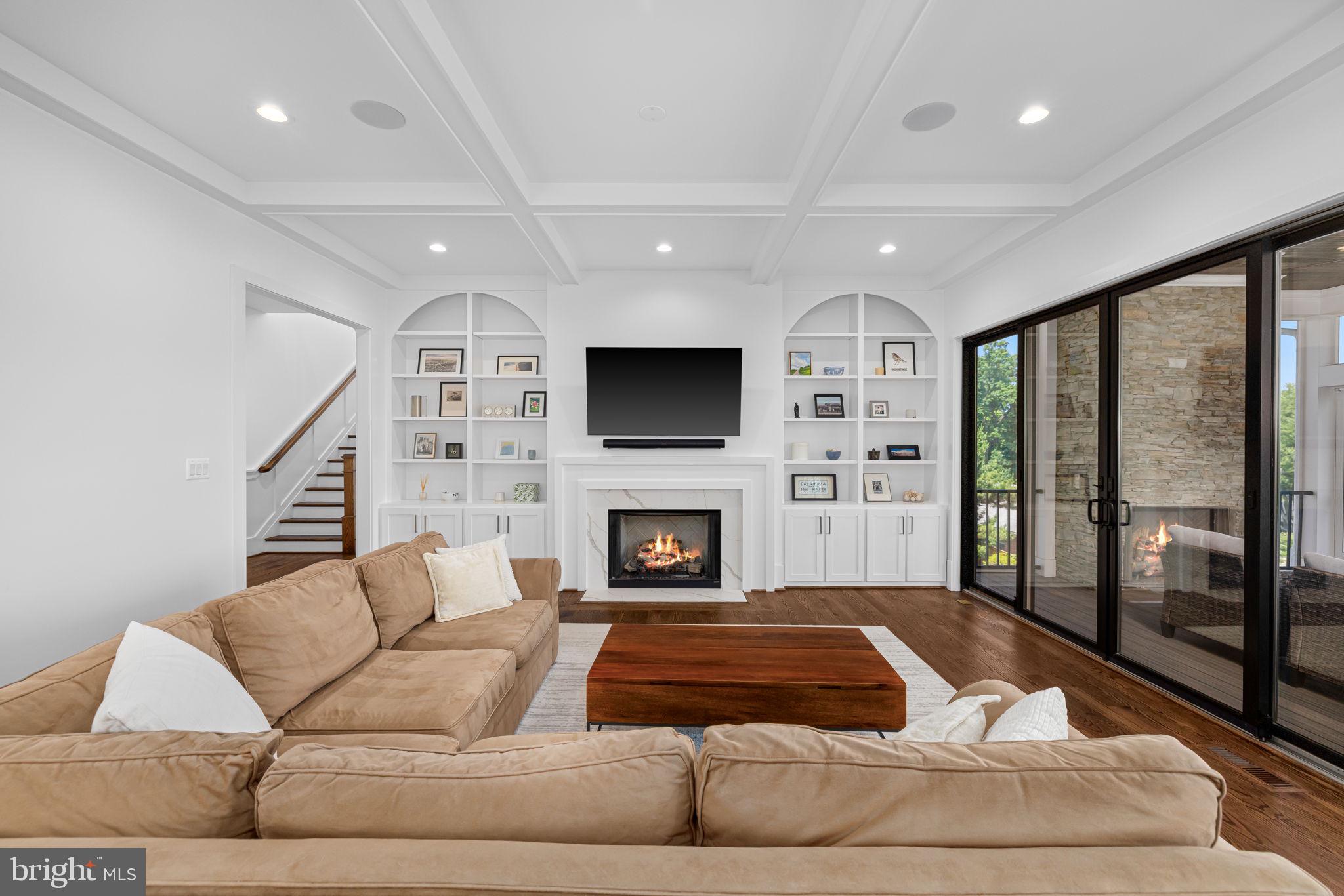 ROCK SPRING - Residential