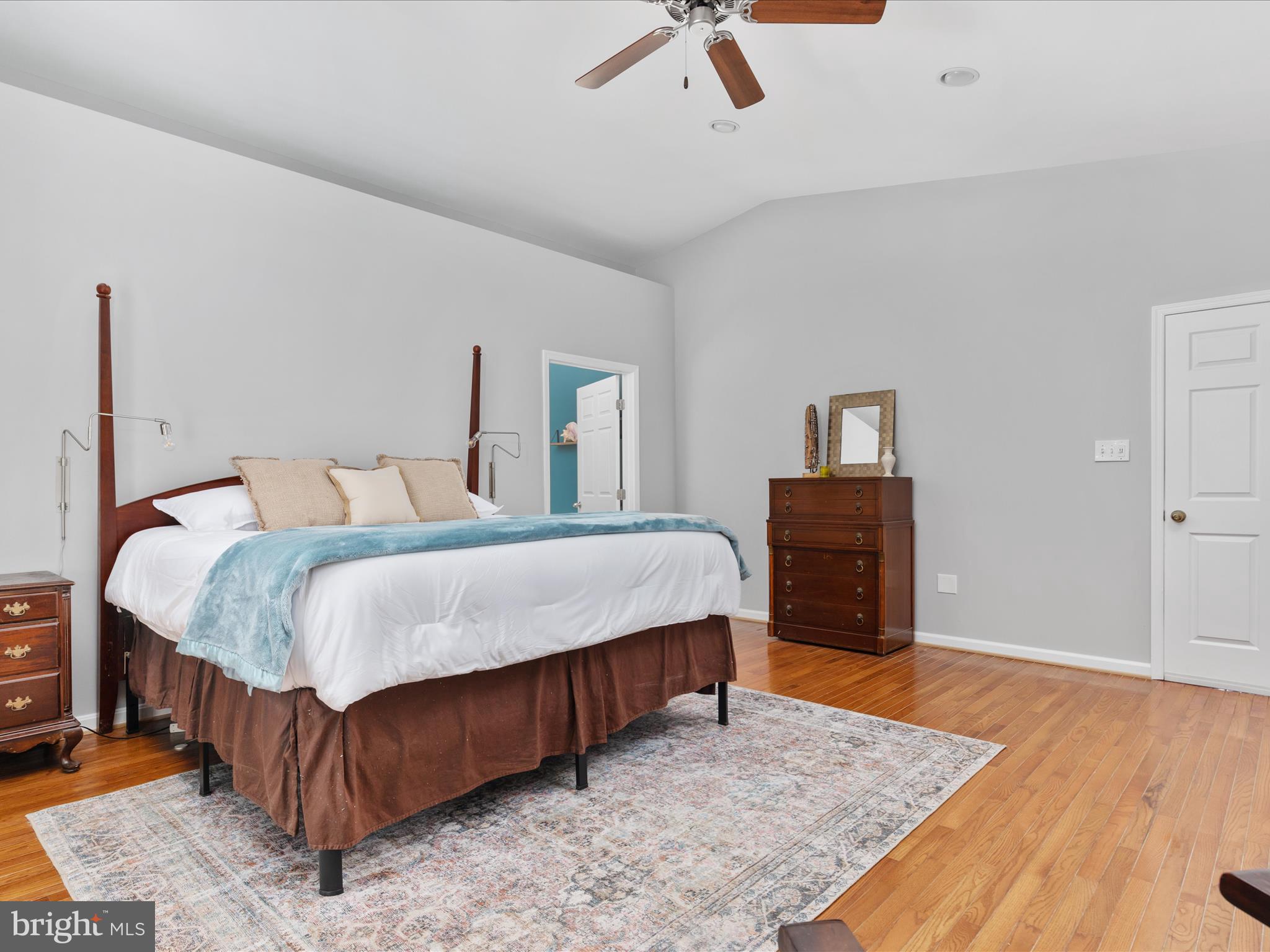 OLD WATERFORD KNOLL - Residential