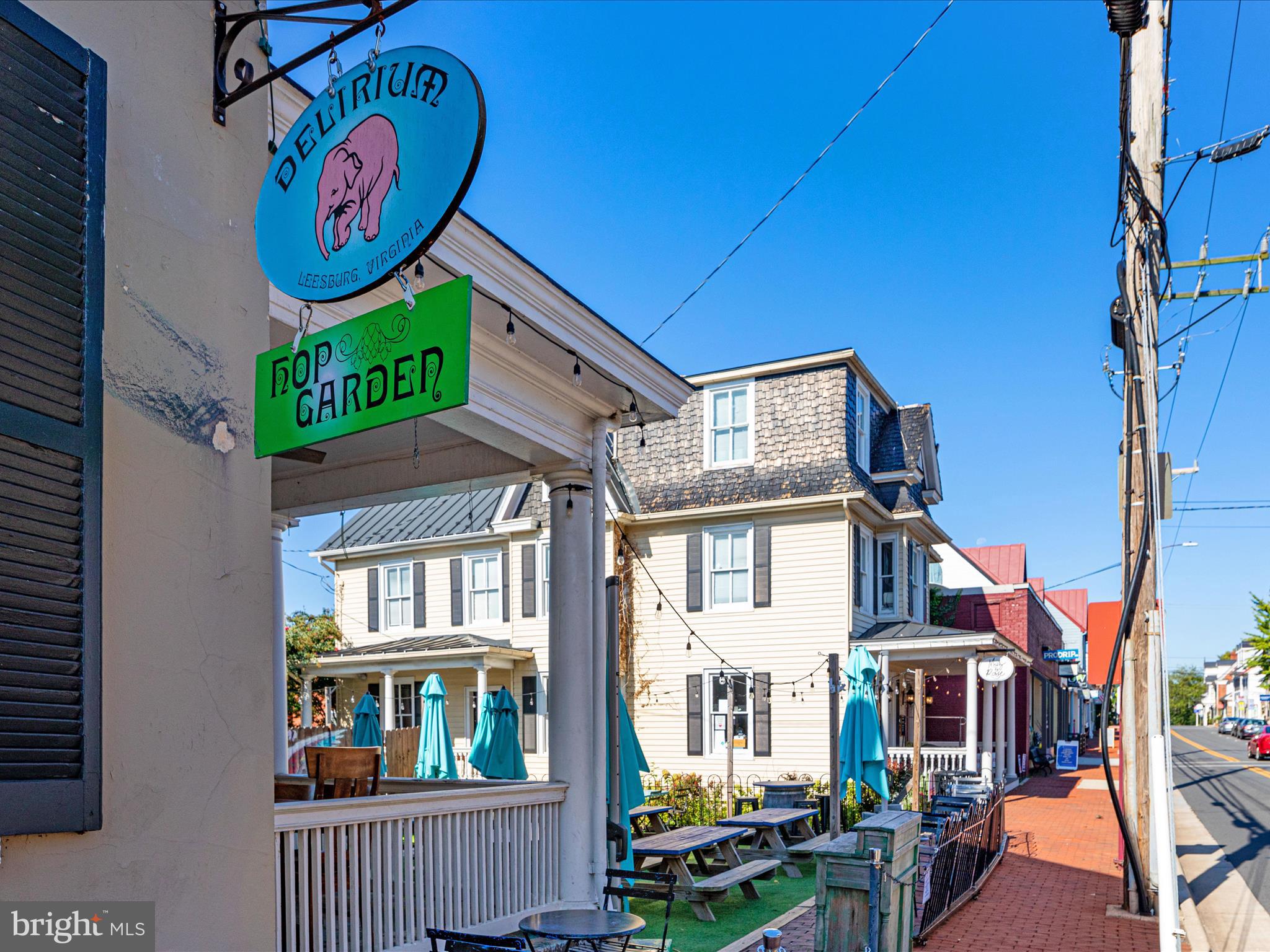 OLD WATERFORD KNOLL - Residential