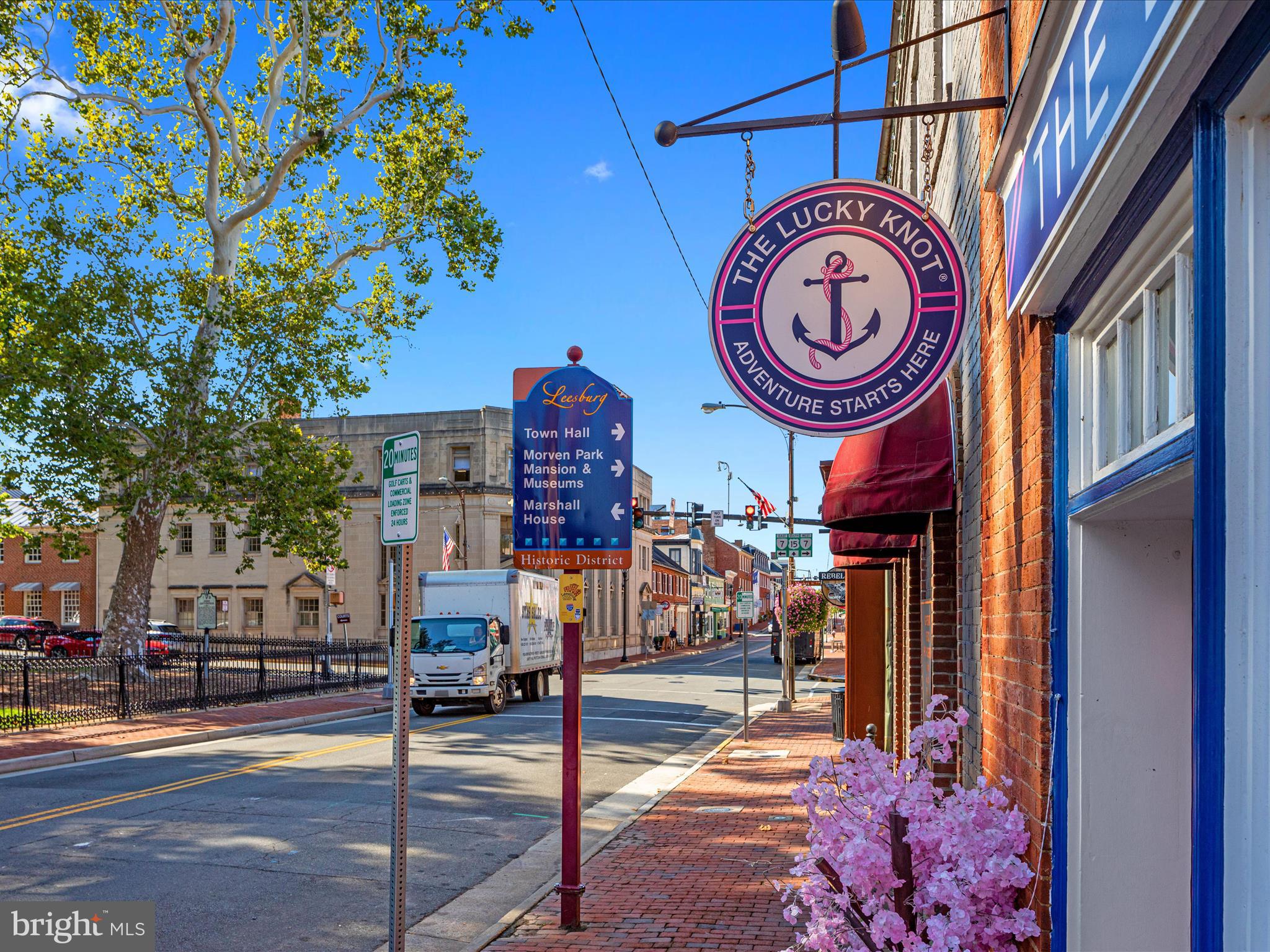 OLD WATERFORD KNOLL - Residential