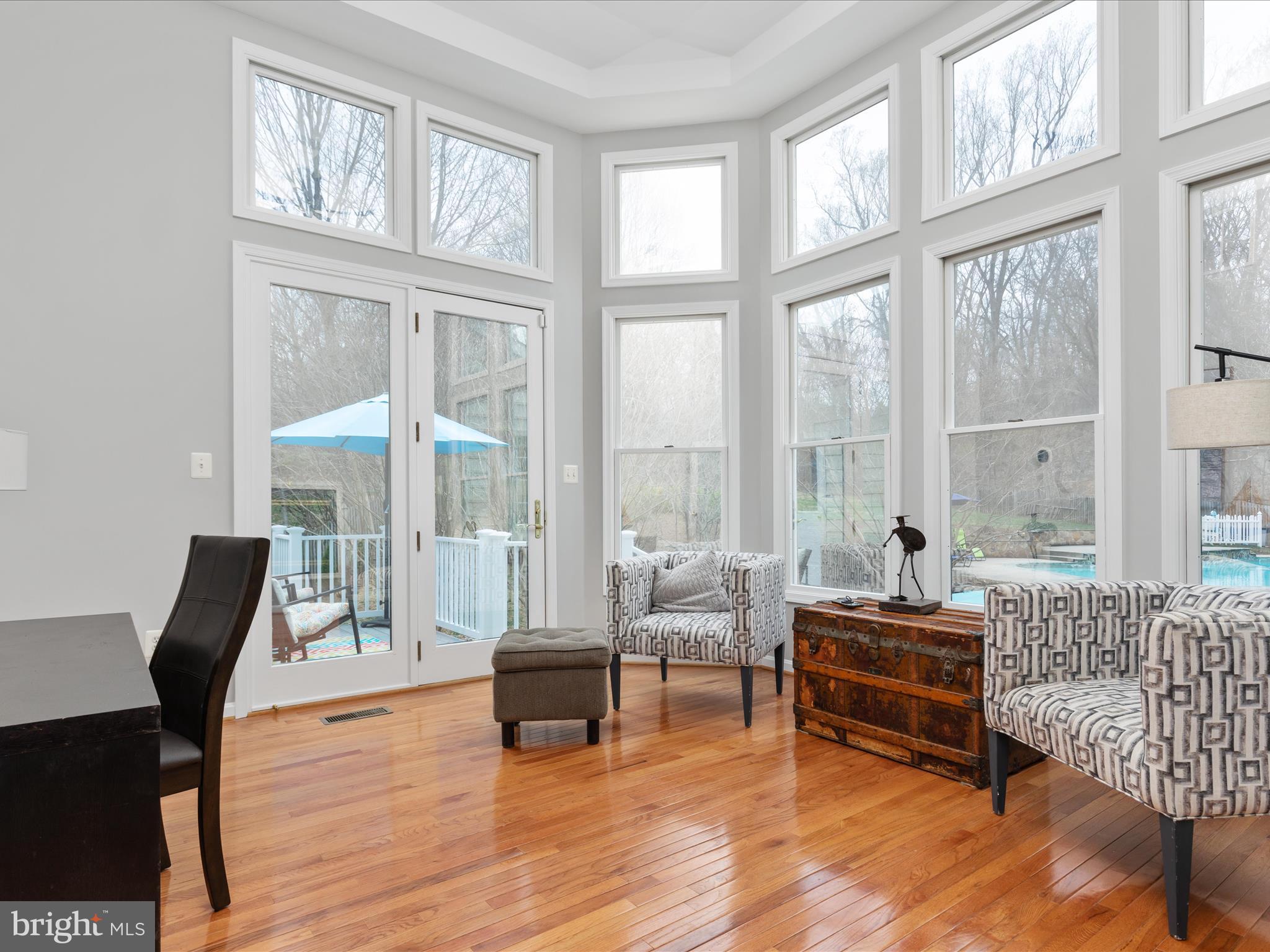 OLD WATERFORD KNOLL - Residential