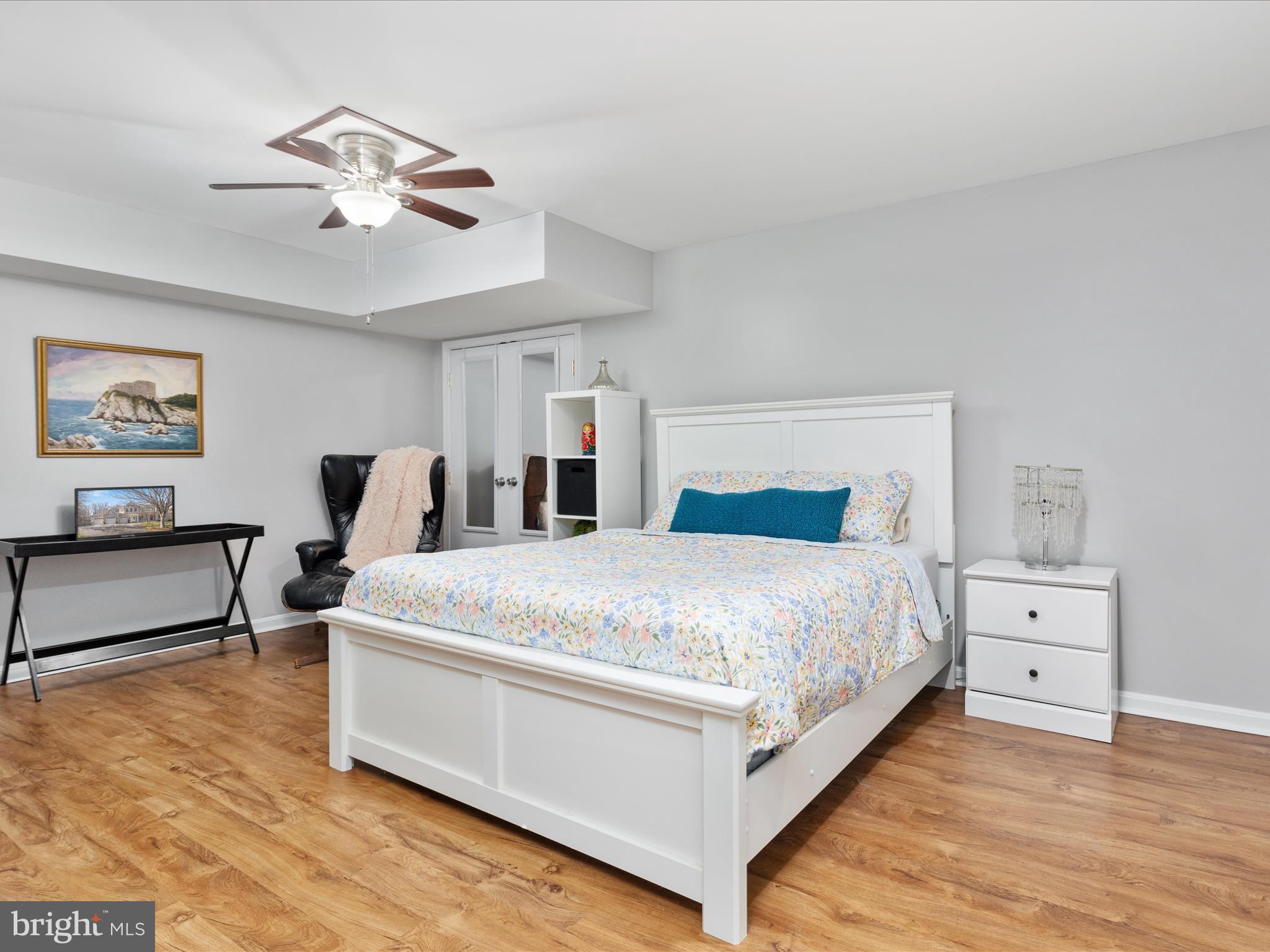 OLD WATERFORD KNOLL - Residential